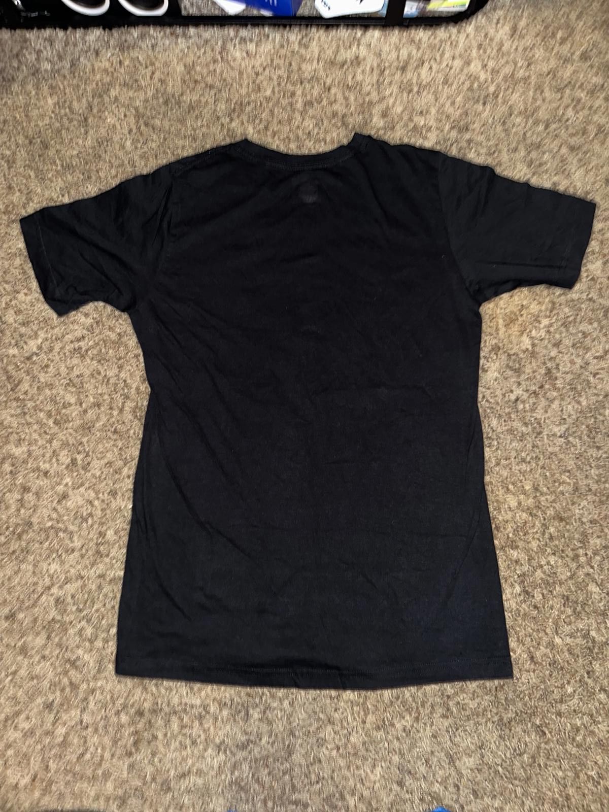 Nike Rare Vintage Nike 6.0 Men’s Wavy Logo Sixo Graphic Tee Size US M / EU 48-50 / 2 - 5 Thumbnail