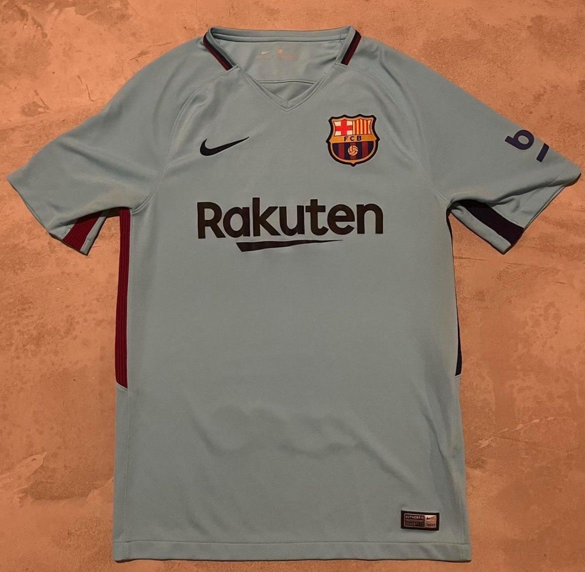 Nike FC Barcelona 2017/18 Away Jersey