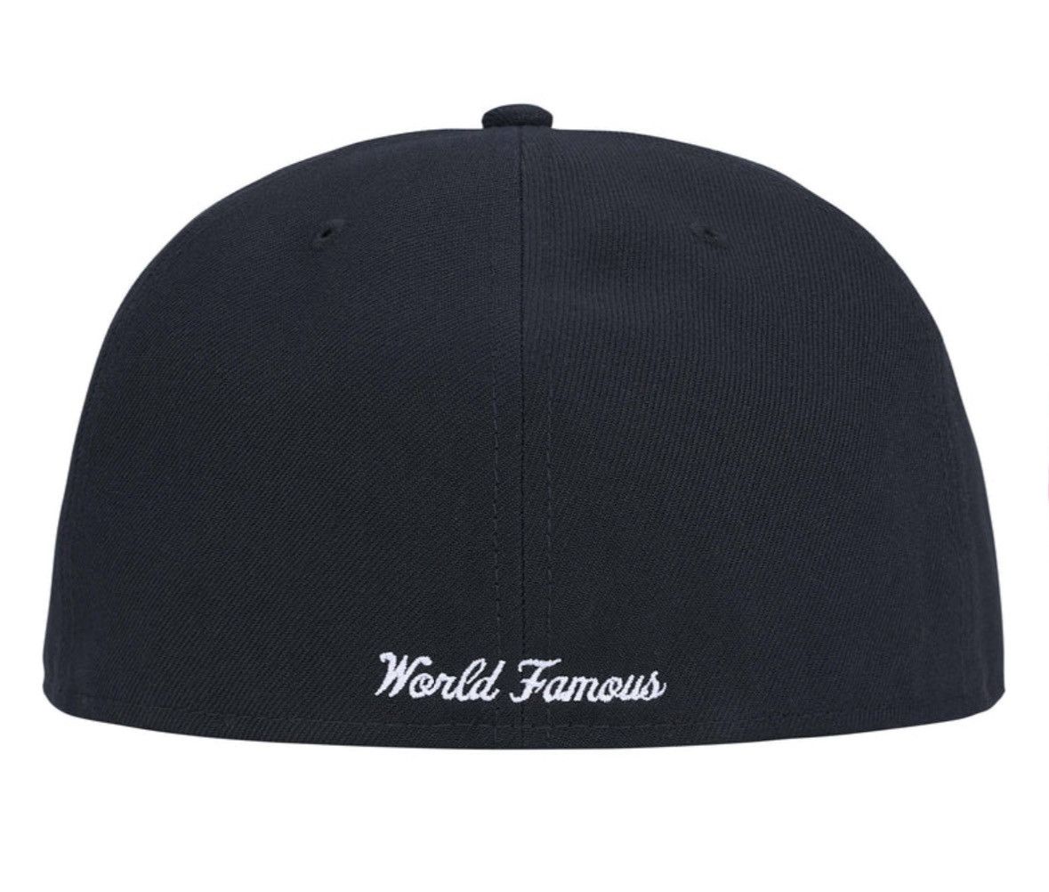Supreme Supreme Breast Cancer Awareness Box Logo New Era Navy 7 3/4 Size ONE SIZE - 7 Thumbnail