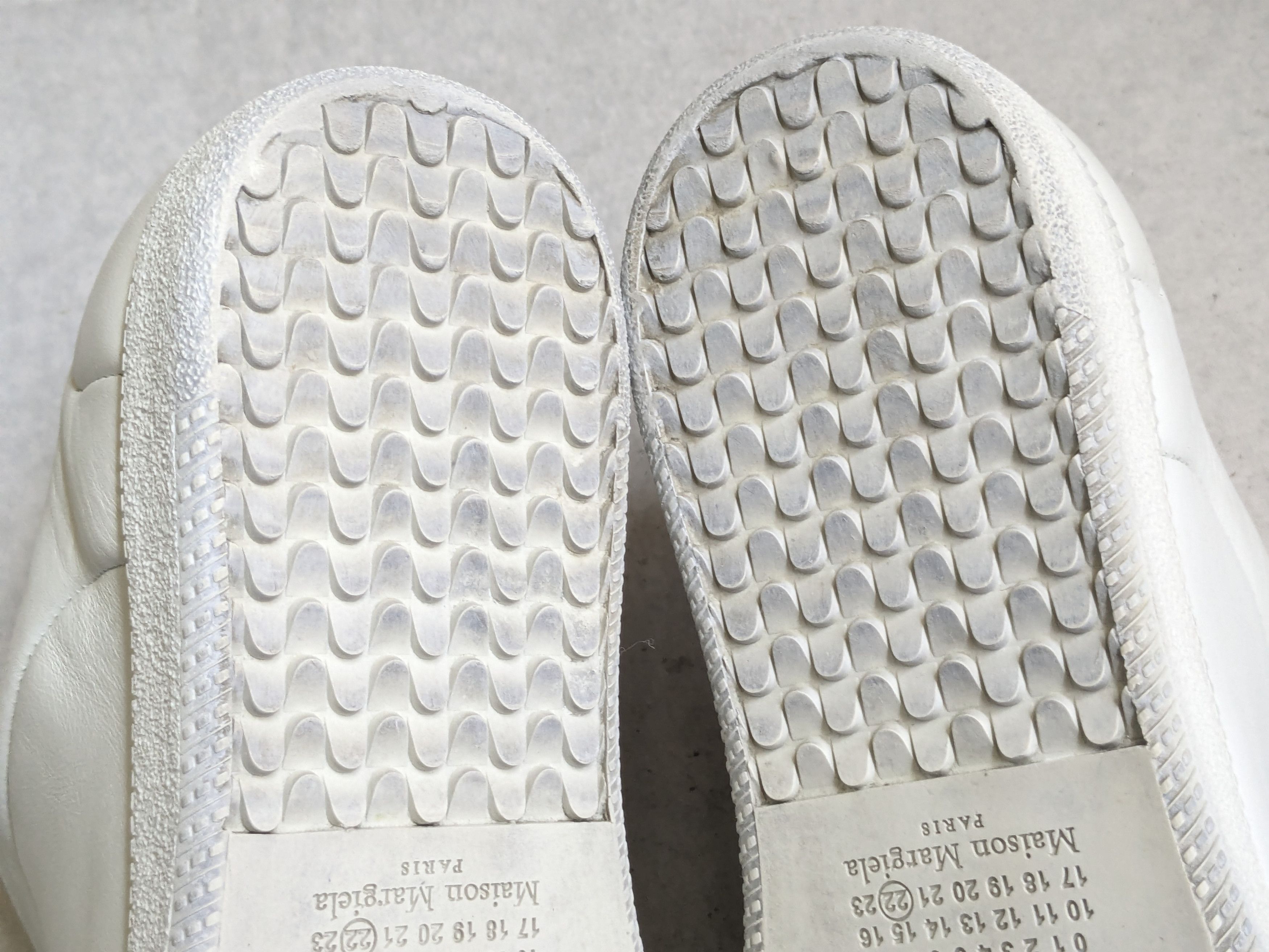 Maison Margiela Maison Marigela Future White 9 42 Low Tops Leather Size US 9 / EU 42 - 19 Thumbnail