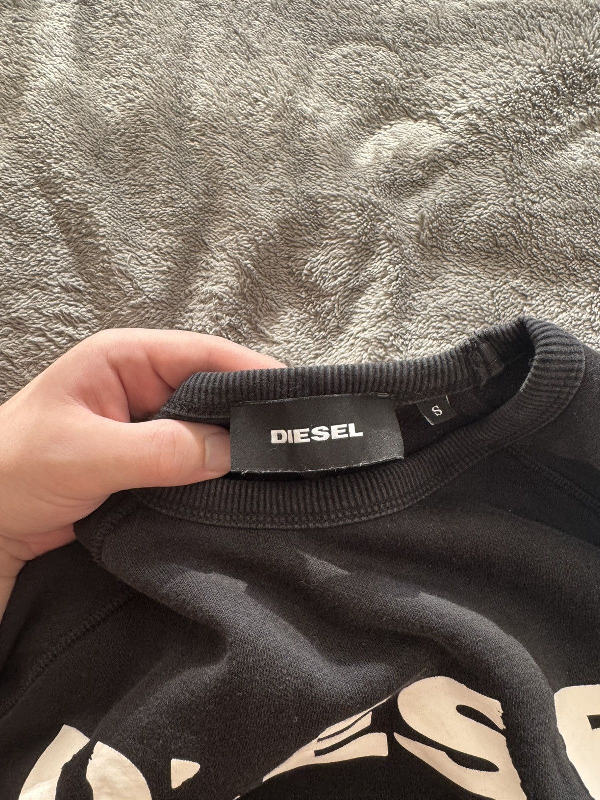 Diesel Diesel Distressed Big Logo Crewneck Size US S / EU 44-46 / 1 - 4 Thumbnail