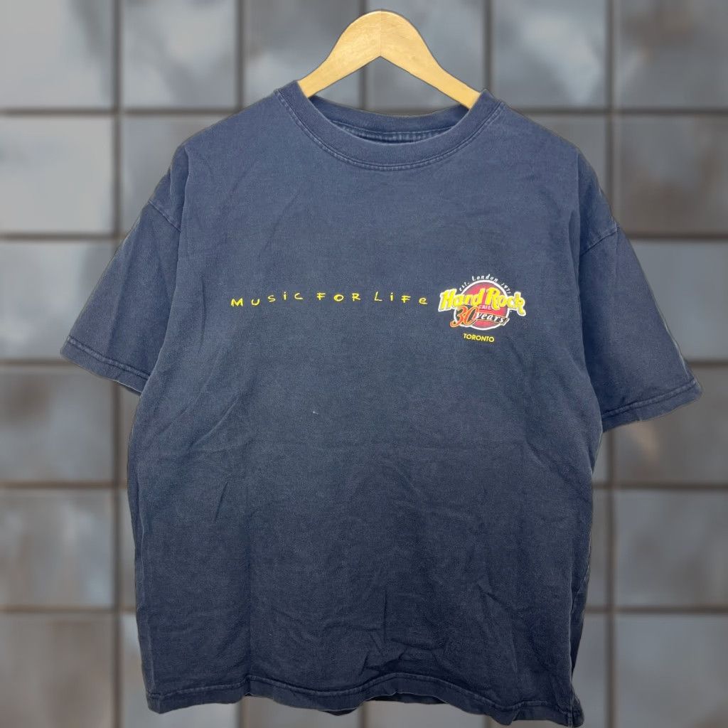 Hard Rock Cafe Vintage Hard Rock Cafe Toronto Sun Faded 90s Black XL T-Shirt User: Vintage Hard Rock Cafe Toronto Sun Faded 90s Black XL T-Shirt Size US XL / EU 56 / 4 - 1 Thumbnail