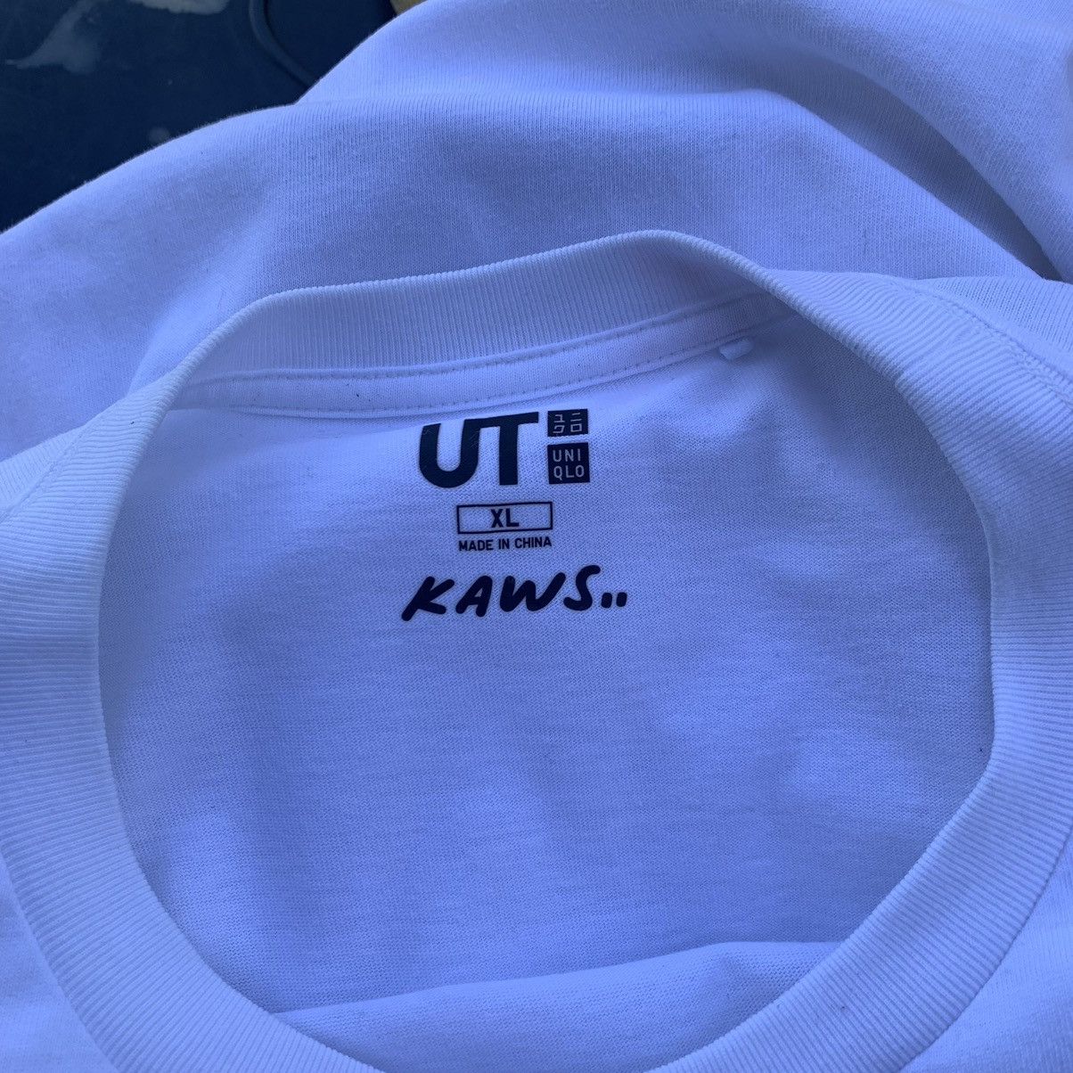 Kaws Kaws x uniqlo japanese brand tee Size US XL / EU 56 / 4 - 4 Thumbnail