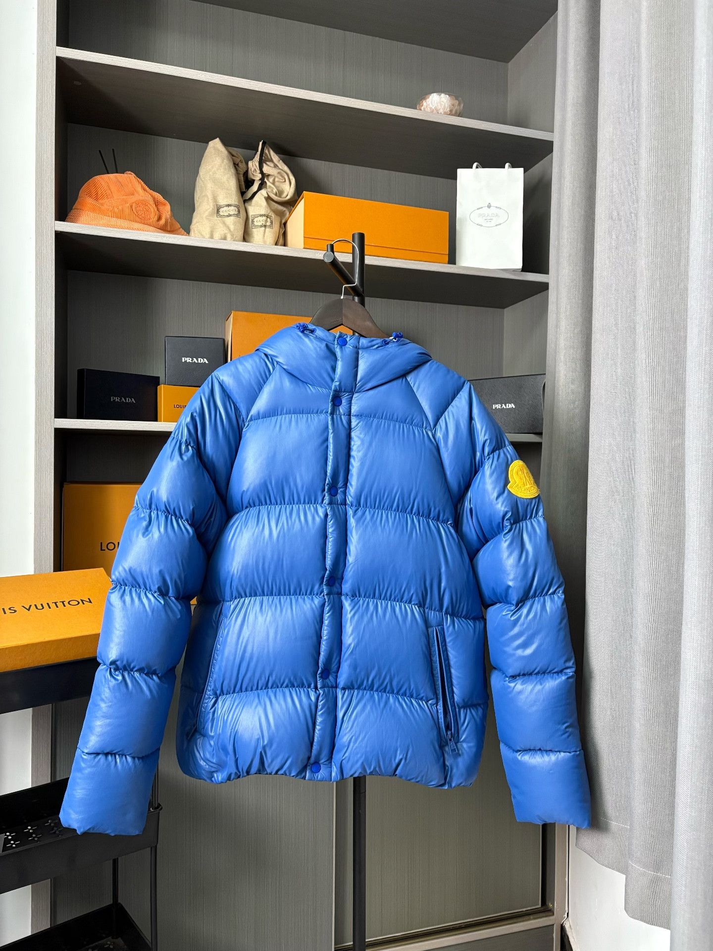 Moncler Moncler Down Blue Heavy Coat L Men Size US L / EU 52-54 / 3 - 1 Thumbnail