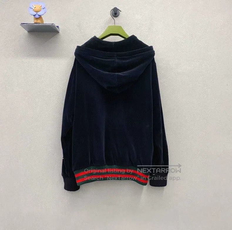 Gucci Gucci Black velvet jacket embroidered with dragon pattern Size US S / EU 44-46 / 1 - 2 Thumbnail