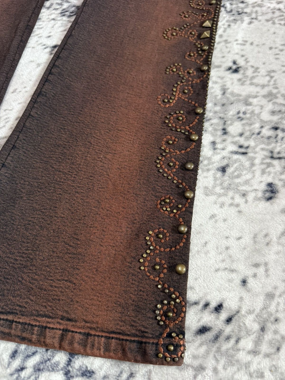 Tornado Mart Tornado Mart Style Embroidery Studded Tribal Flare Jeans Size US 28 / EU 44 - 7 Thumbnail
