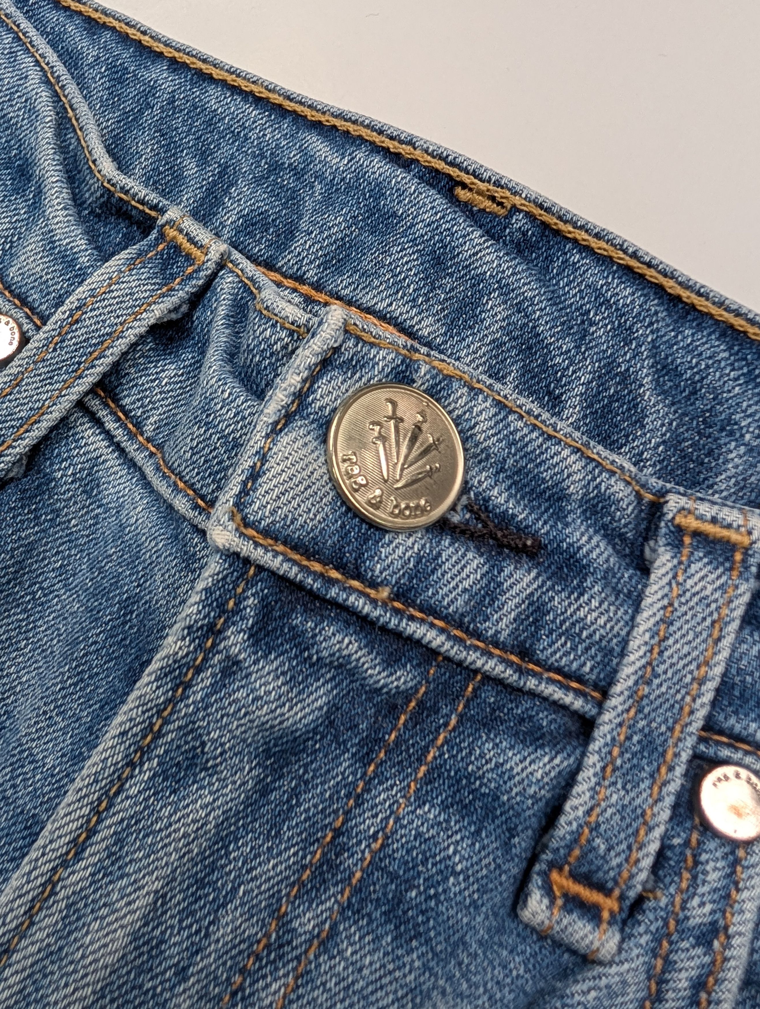 Rag & Bone Rag & Bone Blue Jeans With Ripped Ends Size 26" / US 2 / IT 38 - 3 Thumbnail