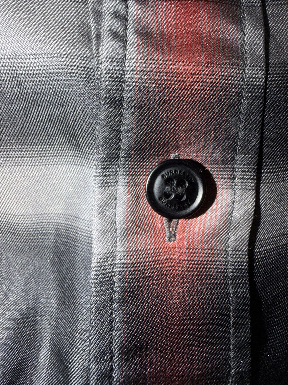 Burberry Burberry Silk Shirt Size US S / EU 44-46 / 1 - 10 Thumbnail