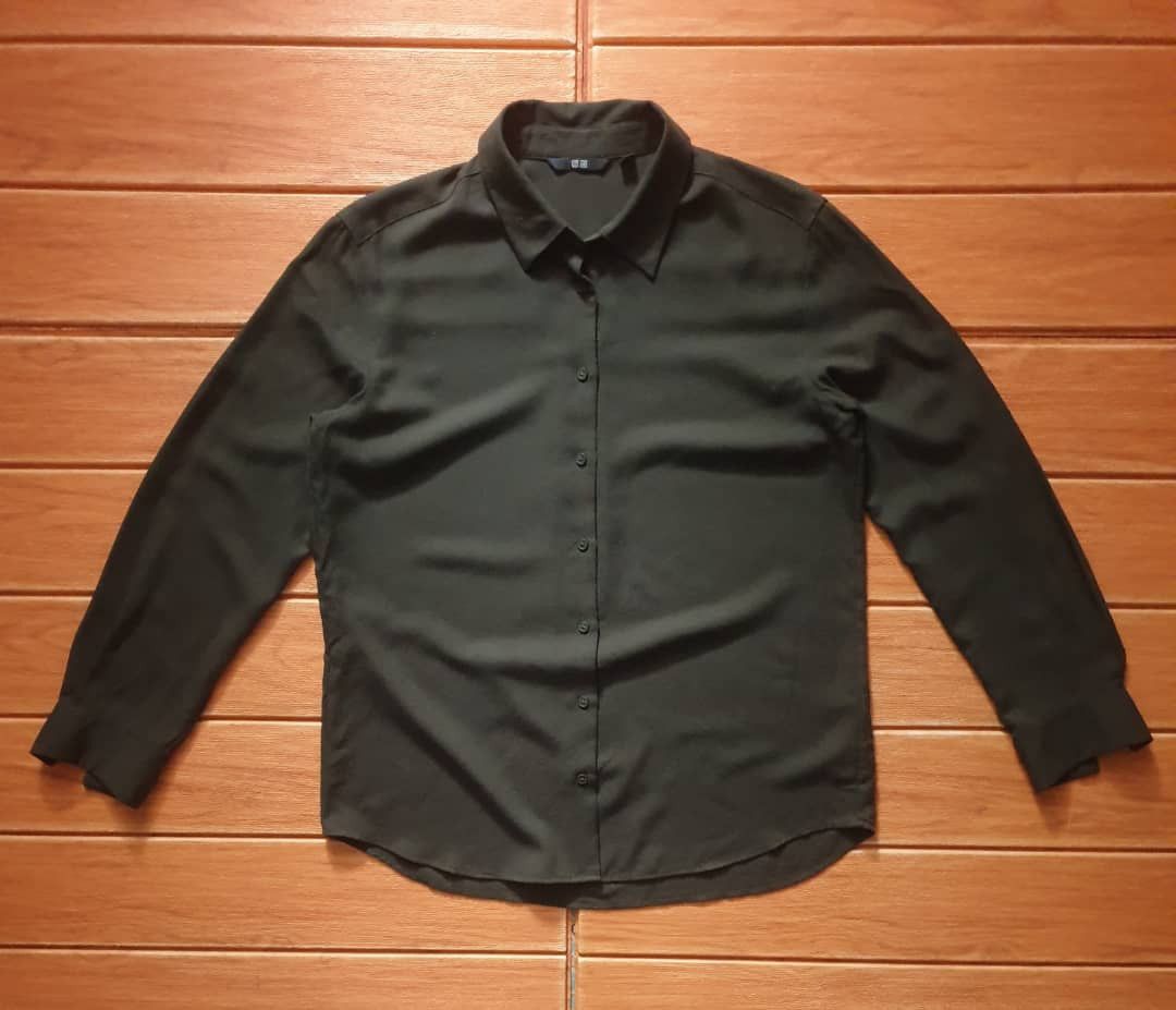Japanese Brand Uniqlo Japanese brand green button ups shirt Size L / US 10 / IT 46 - 1 Thumbnail