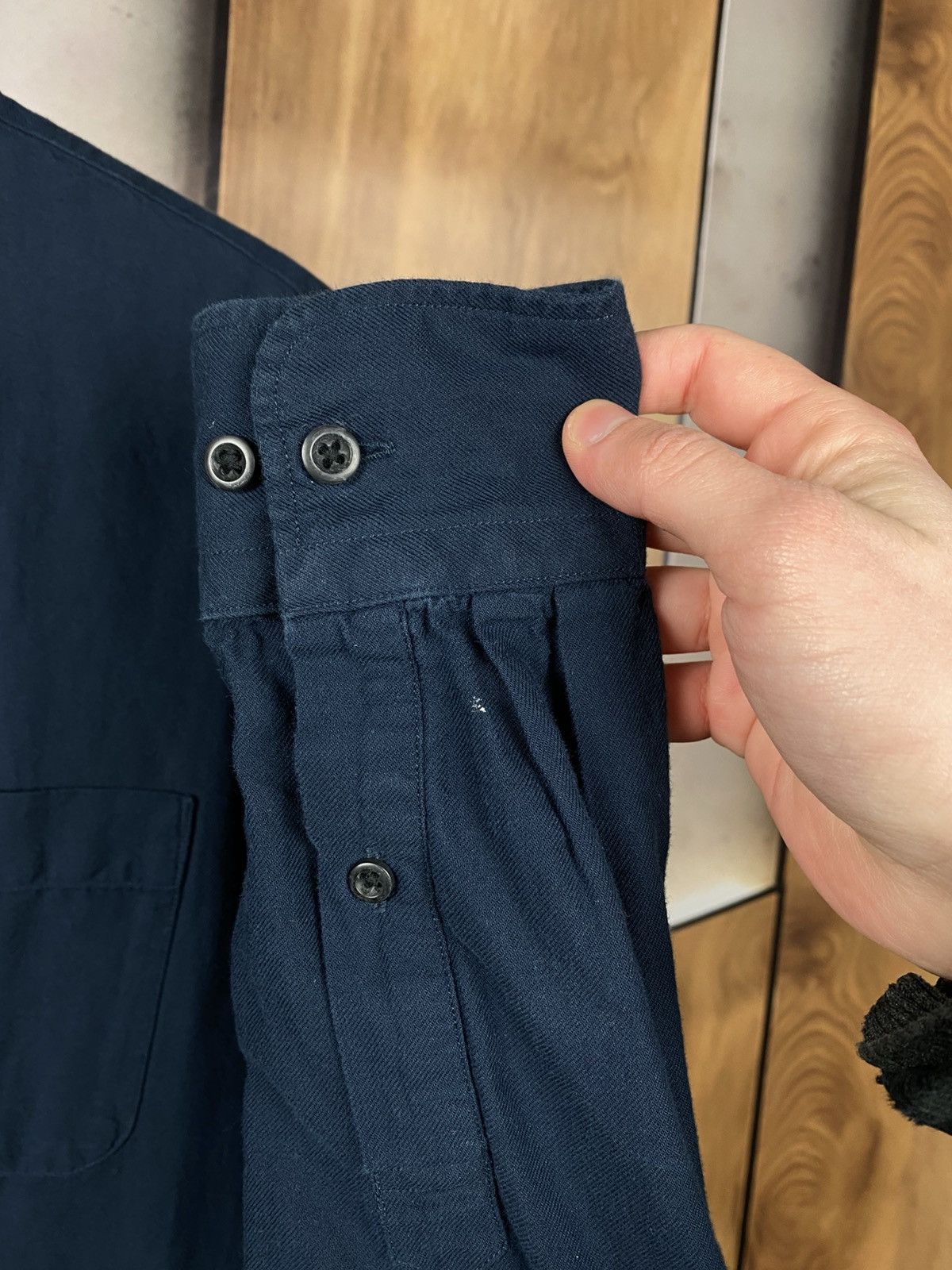 Uniqlo 🕊️Shirt Button Up Collarless Uniqlo Japanese Brand Tee🕊️ Size US S / EU 44-46 / 1 - 8 Thumbnail