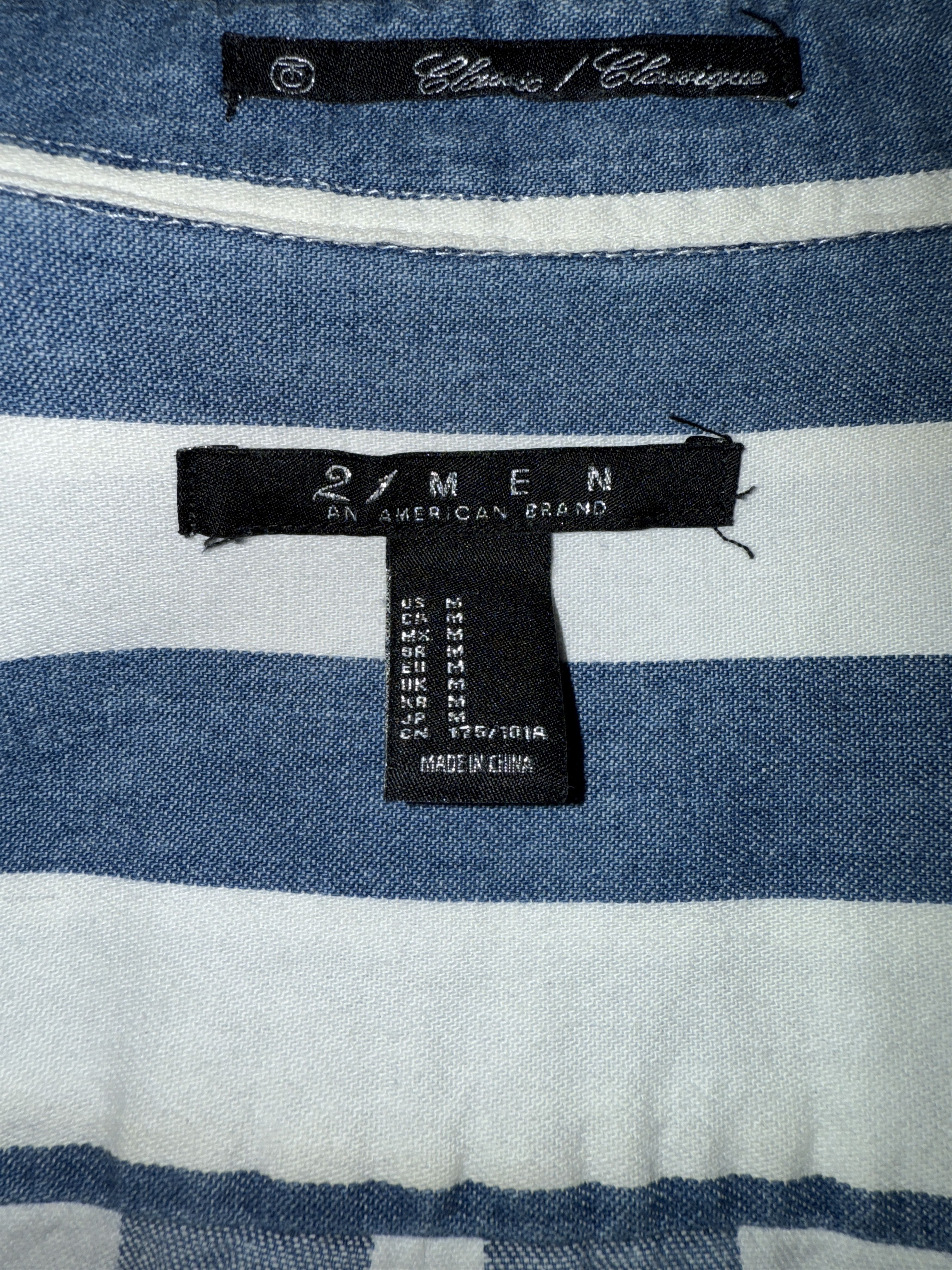 Forever 21 Denim Stripe Button Up Size US M / EU 48-50 / 2 - 3 Thumbnail