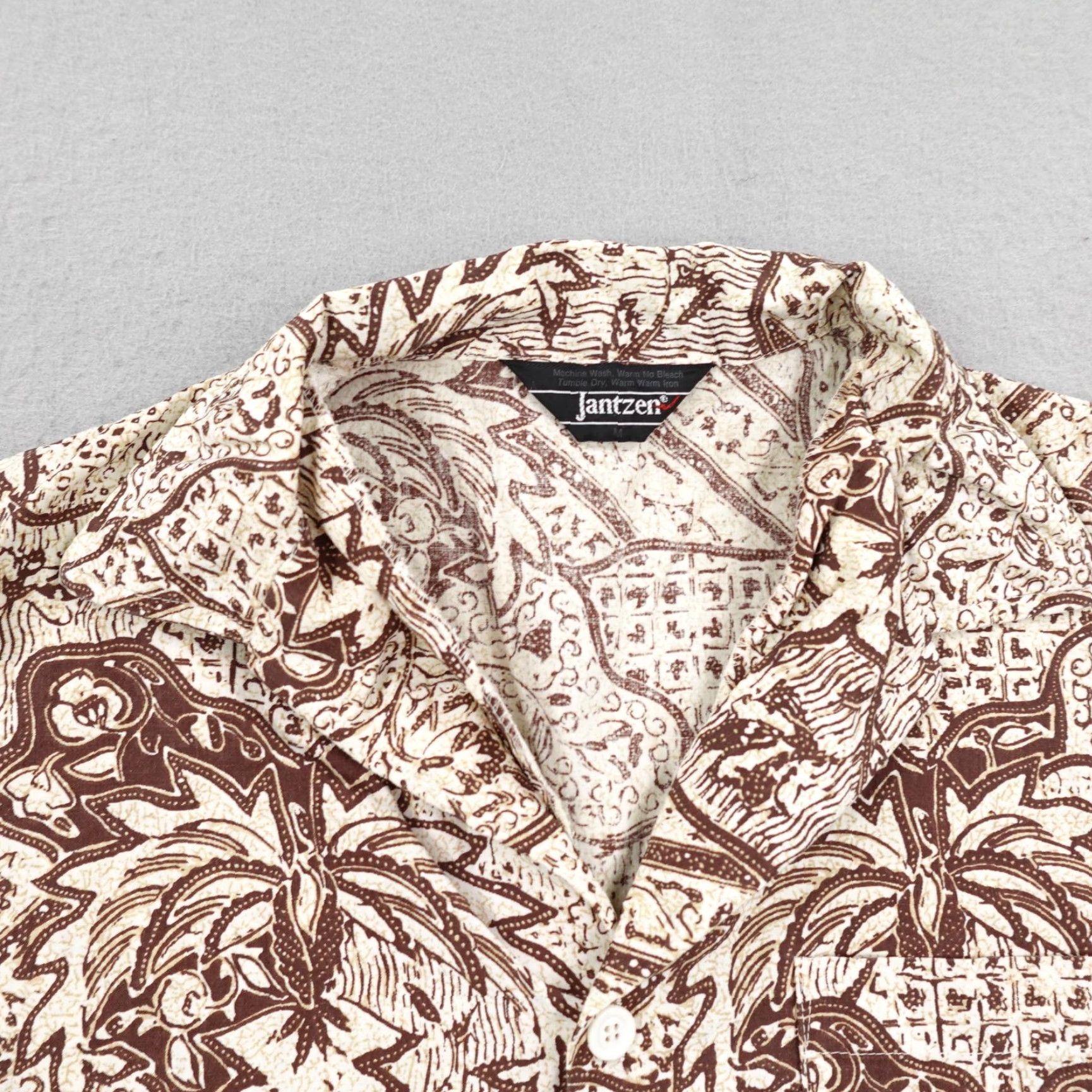 Jantzen VINTAGE Jantzen Shirt Mens M Brown Hawaiian Aloha Camp Dagger Collar 70s Button-Up Short Sleeve Floral Tropical Pockets 70s Mens Brown Shirt Size US M / EU 48-50 / 2 - 2 Thumbnail
