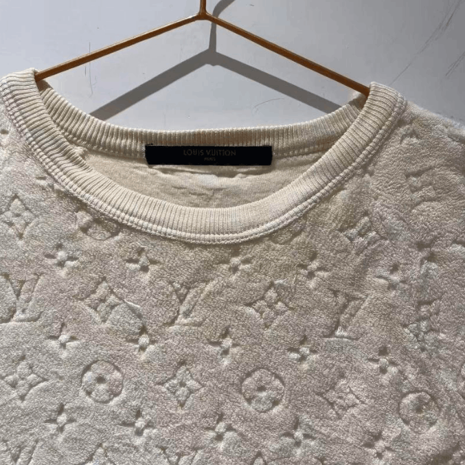 Louis Vuitton Louis Vuitton Short-sleeve T-shirt Size US S / EU 44-46 / 1 - 3 Thumbnail