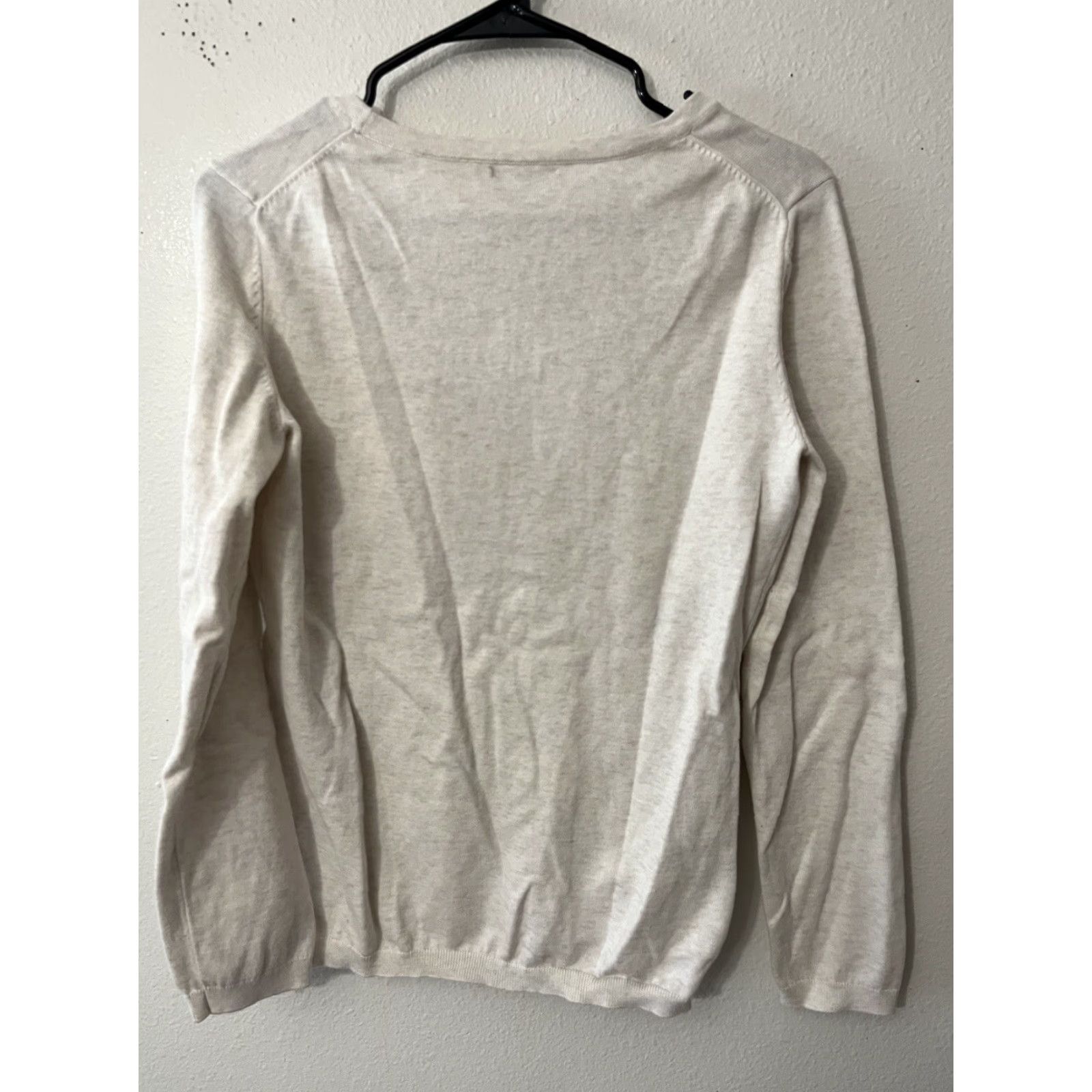 Tommy Hilfiger VINTAGE Tommy Hilfiger Pullover Sweater Women Size M White Rhinestone Jewels Size M / US 6-8 / IT 42-44 - 3 Thumbnail