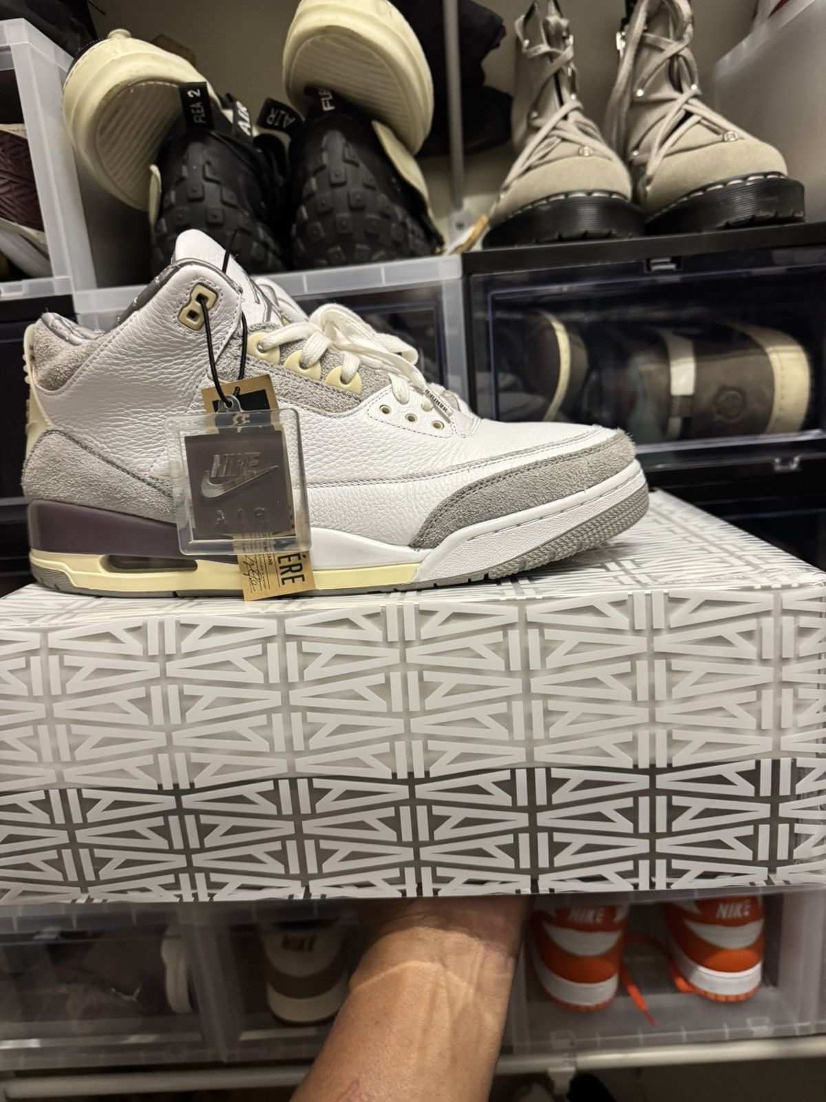 A Ma Maniere × Jordan Brand × Nike Jordan 3 a ma maniere Size US 13 / EU 46 - 4 Thumbnail