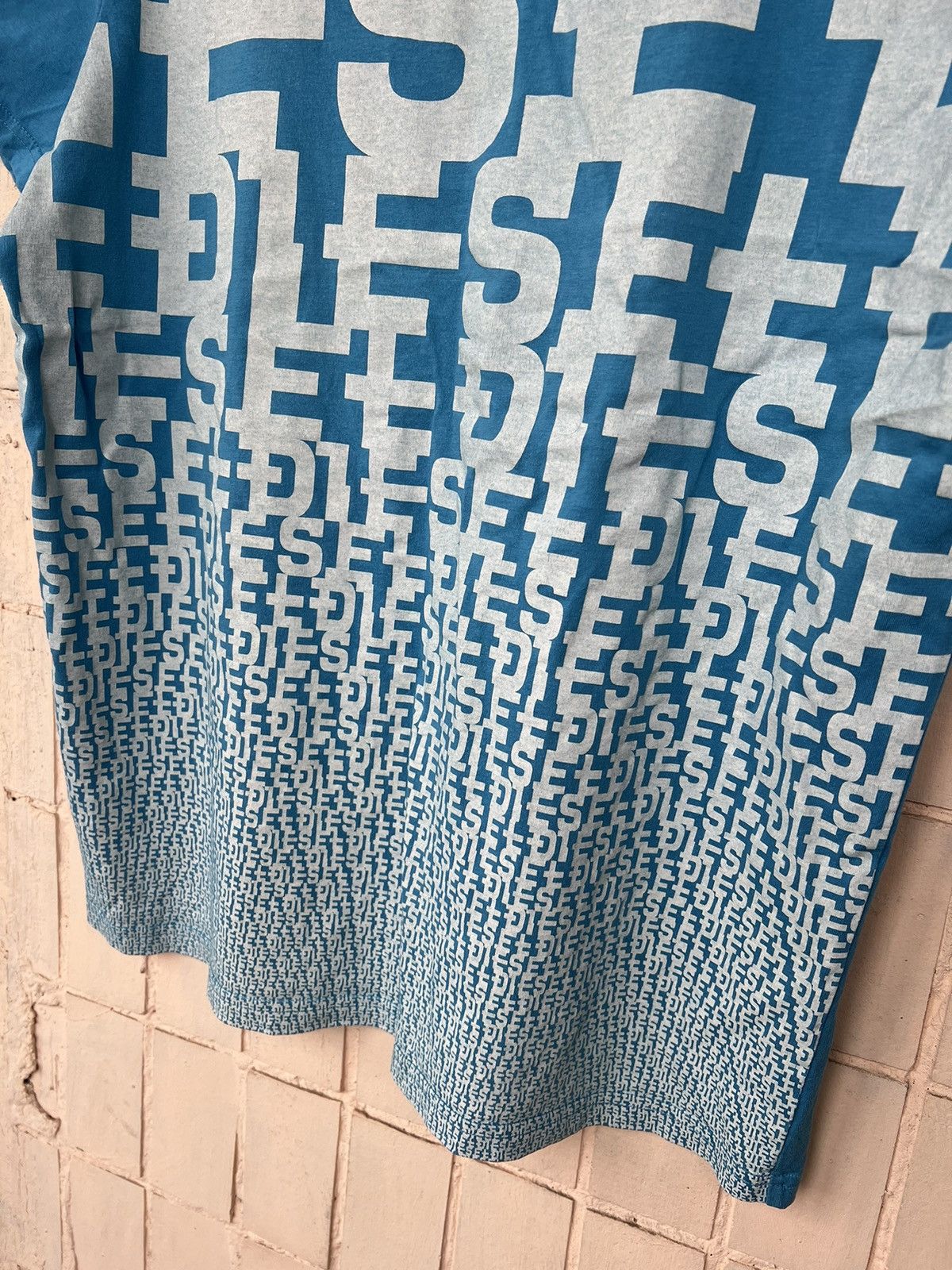 Diesel Diesel vintage y2k T shirt 90s Size US S / EU 44-46 / 1 - 9 Thumbnail