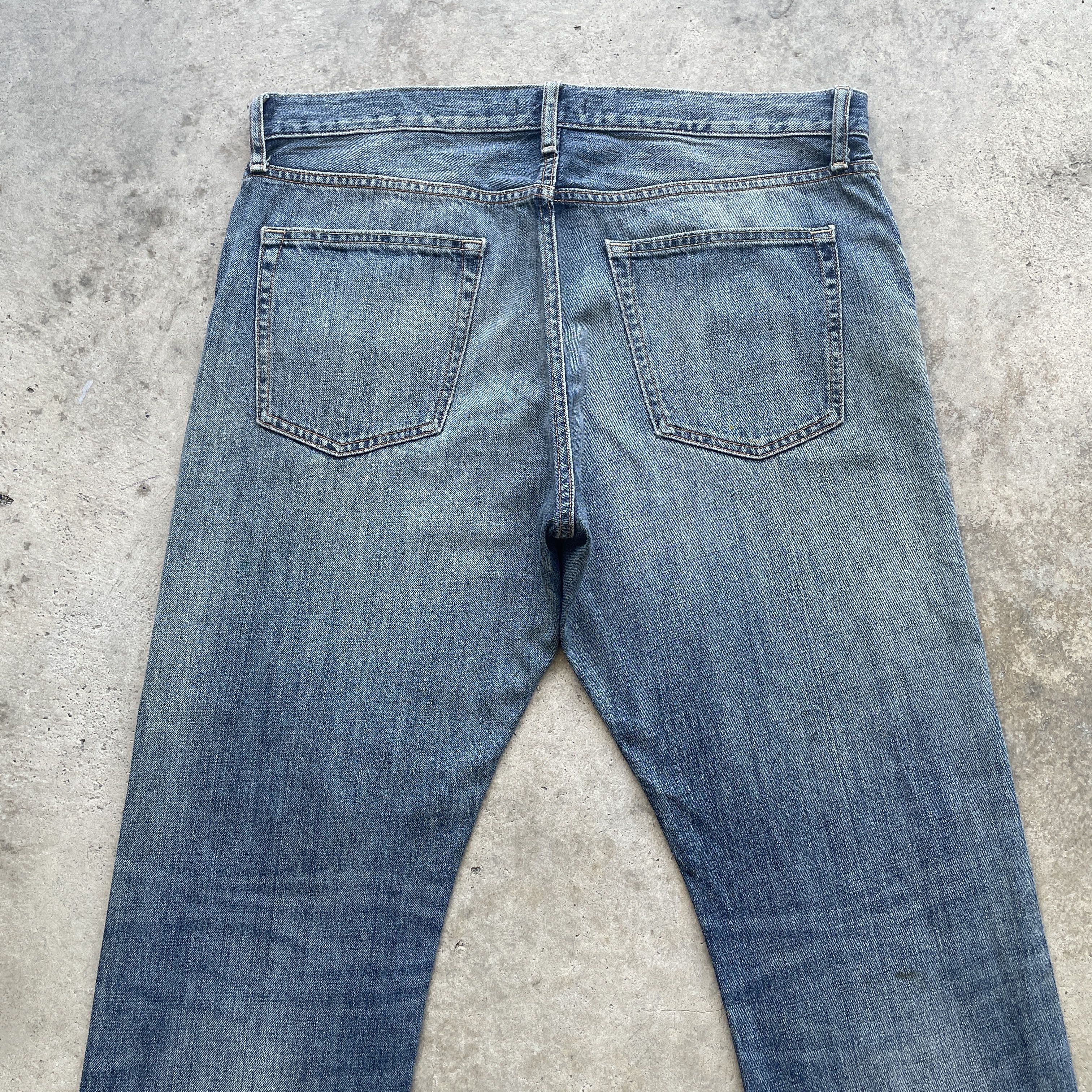 Japanese Brand W37 Vintage Japanese Distressed Jeans Faded Denim Pants Size US 37 - 8 Thumbnail