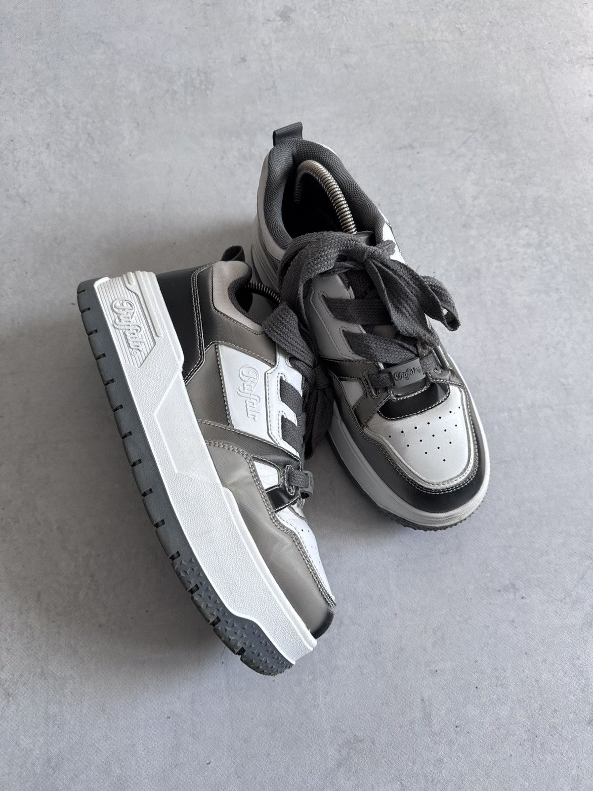 Buffalo London Buffalo London Platform Reflective Unisex Y2K Sneakers Size US 9 / IT 39 - 1 Thumbnail
