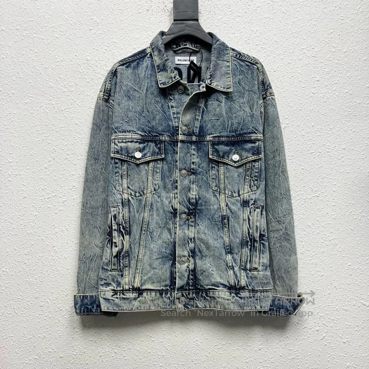 Balenciaga balenciaga marble print denim jacket size 34. Size US XS / EU 42 / 0 - 1 Thumbnail
