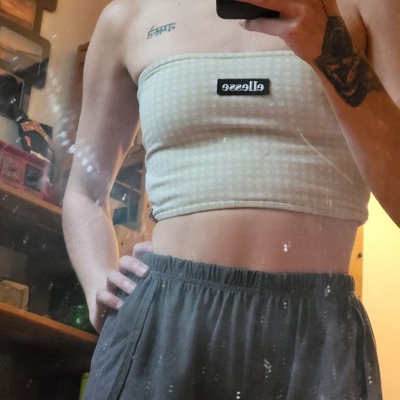 Ellesse Ellesse Strapless Crop Top - Size 6 Size M / US 6-8 / IT 42-44 - 10 Thumbnail