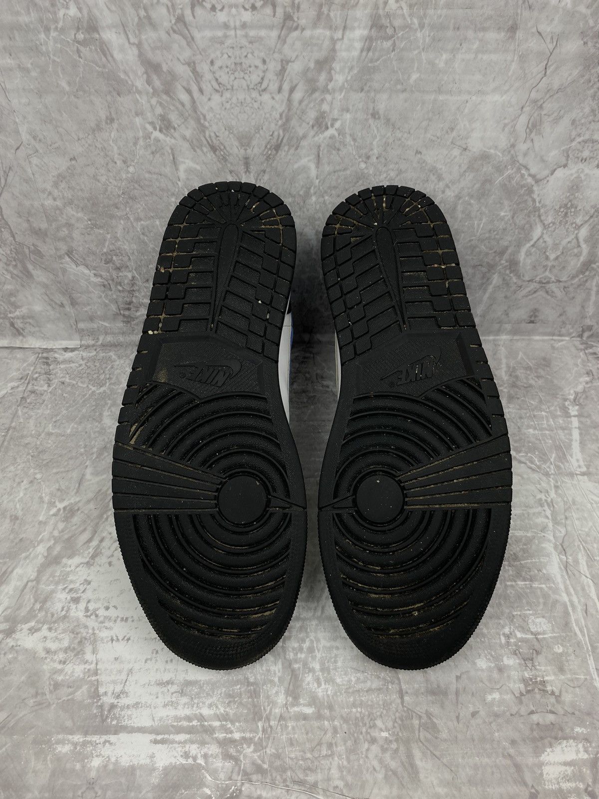 Jordan Brand × Nike Jordan 1 Mid White Black Racer Blue Size US 12 / EU 45 - 7 Thumbnail