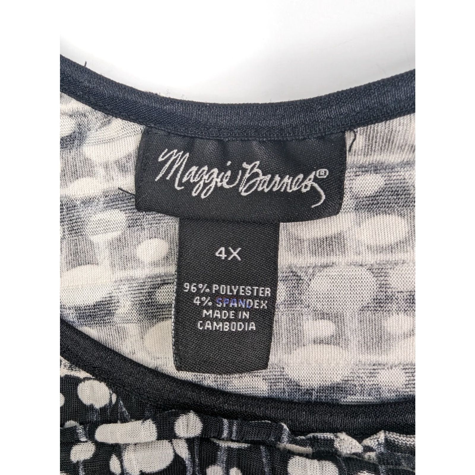 Vintage Maggie Barnes Blouse Shirt 4X Women Black White Ruffle Layers Dot Print Button Short Sleeve Round Neck Casual/Career 4X Womens Blouse Size XXL / US 16-18 / IT 52-54 - 7 Thumbnail