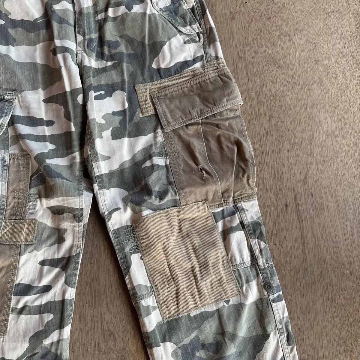 Jungles STEALS💥RUSH HOUR JAPANESE BIG POCKET CAMO BAGGY CARGO PANTS Size US 32 / EU 48 - 4 Thumbnail