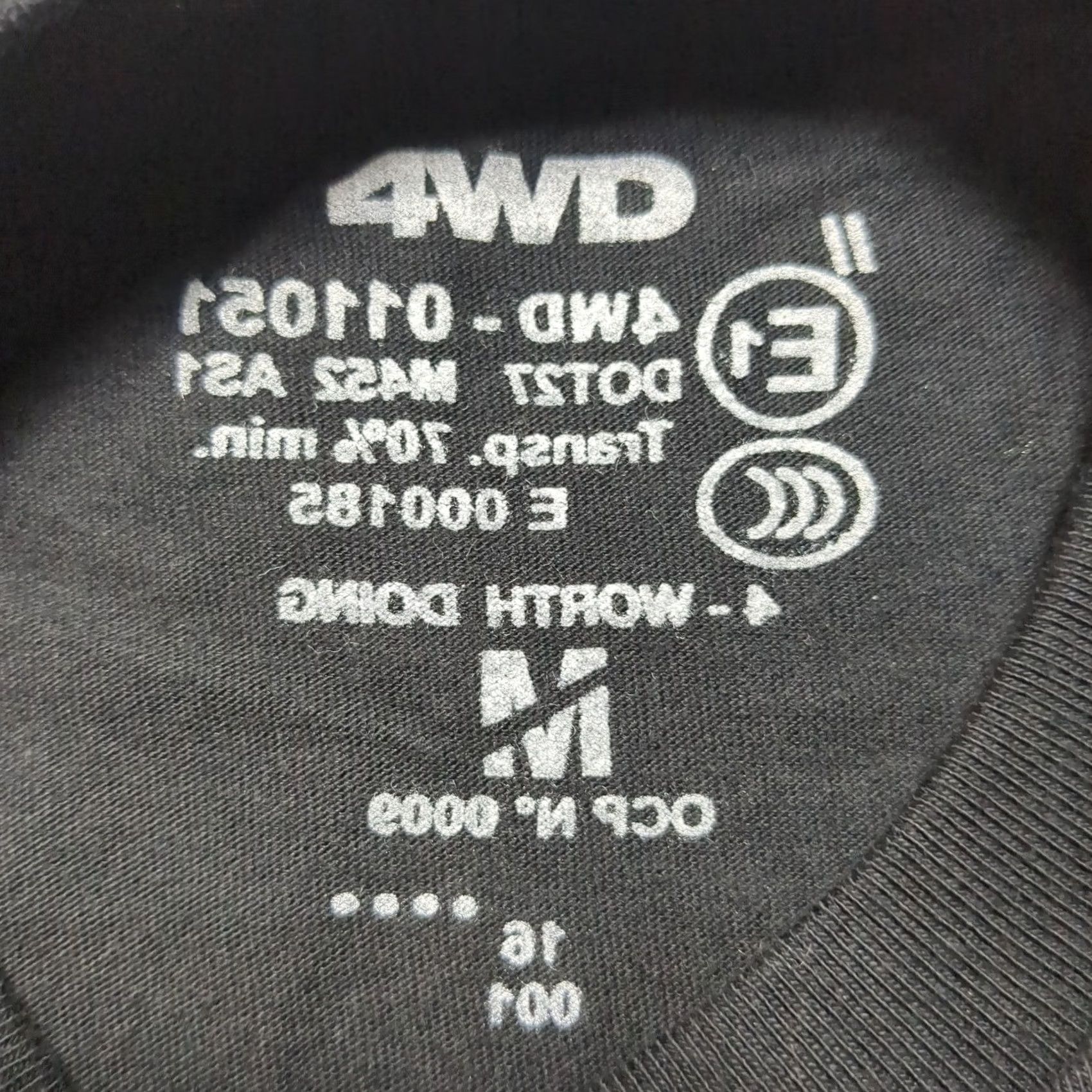 Vintage VINTAGE 4WorthDoing 4WD Lets Hang T-Shirt Mens M Black Crew Neck Short Sleeve Graphic Tee Urban Style Size US M / EU 48-50 / 2 - 5 Thumbnail