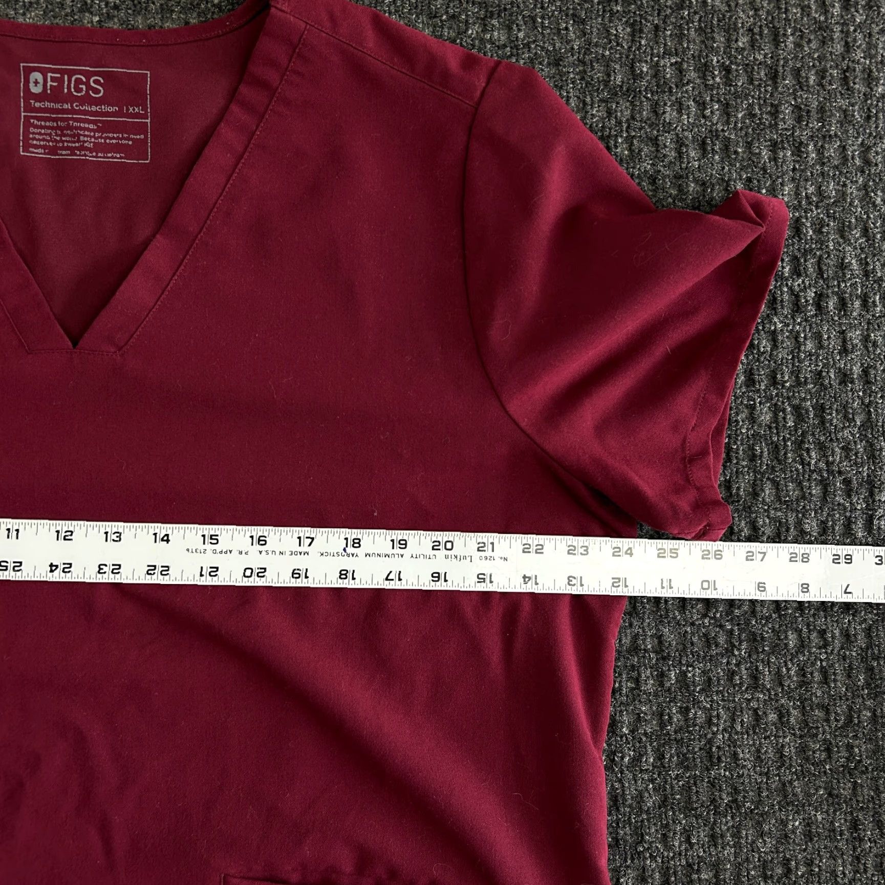 Vintage FIGS Scrub Top Shirt Womens 2XL Maroon Solid Medical 3 Pocket FW1100 Casma V2XL Womens Size XXL / US 16-18 / IT 52-54 - 6 Thumbnail