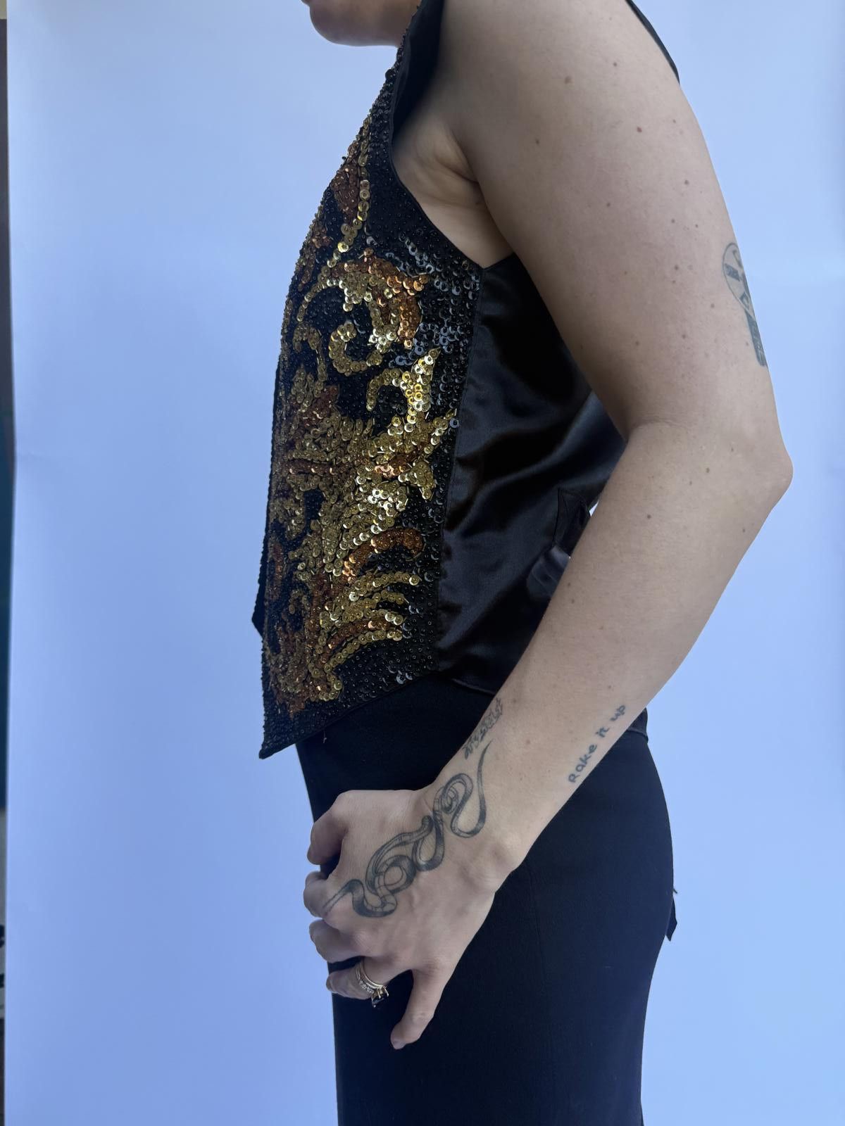 Designer Vintage Black and Gold Sequin Vest Size ONE SIZE - 2 Thumbnail