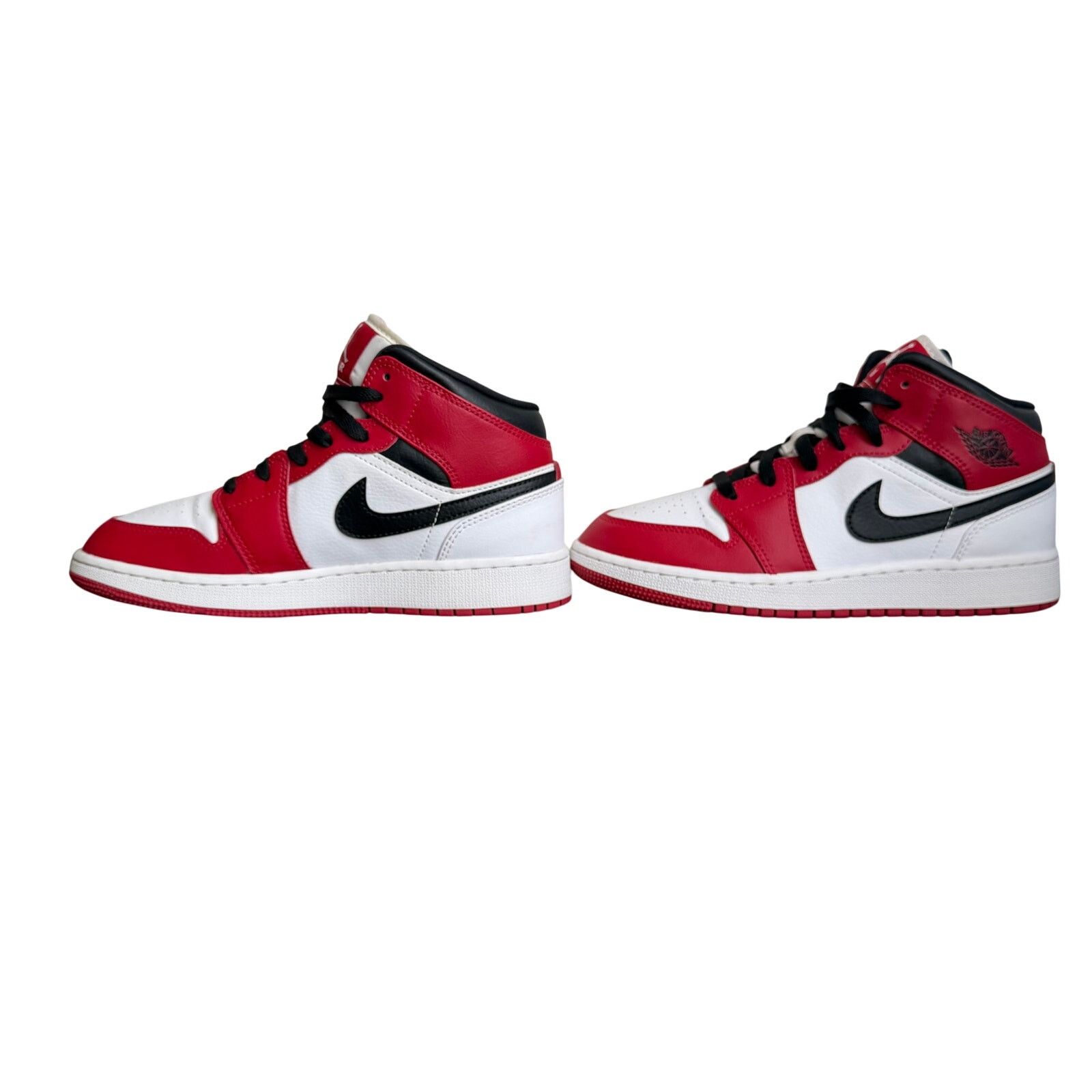 Nike Air Jordan 1 Mid Chicago GS 5Y / Women’s 6.5 Red Black White Size US 6.5 / IT 36.5 - 1 Thumbnail