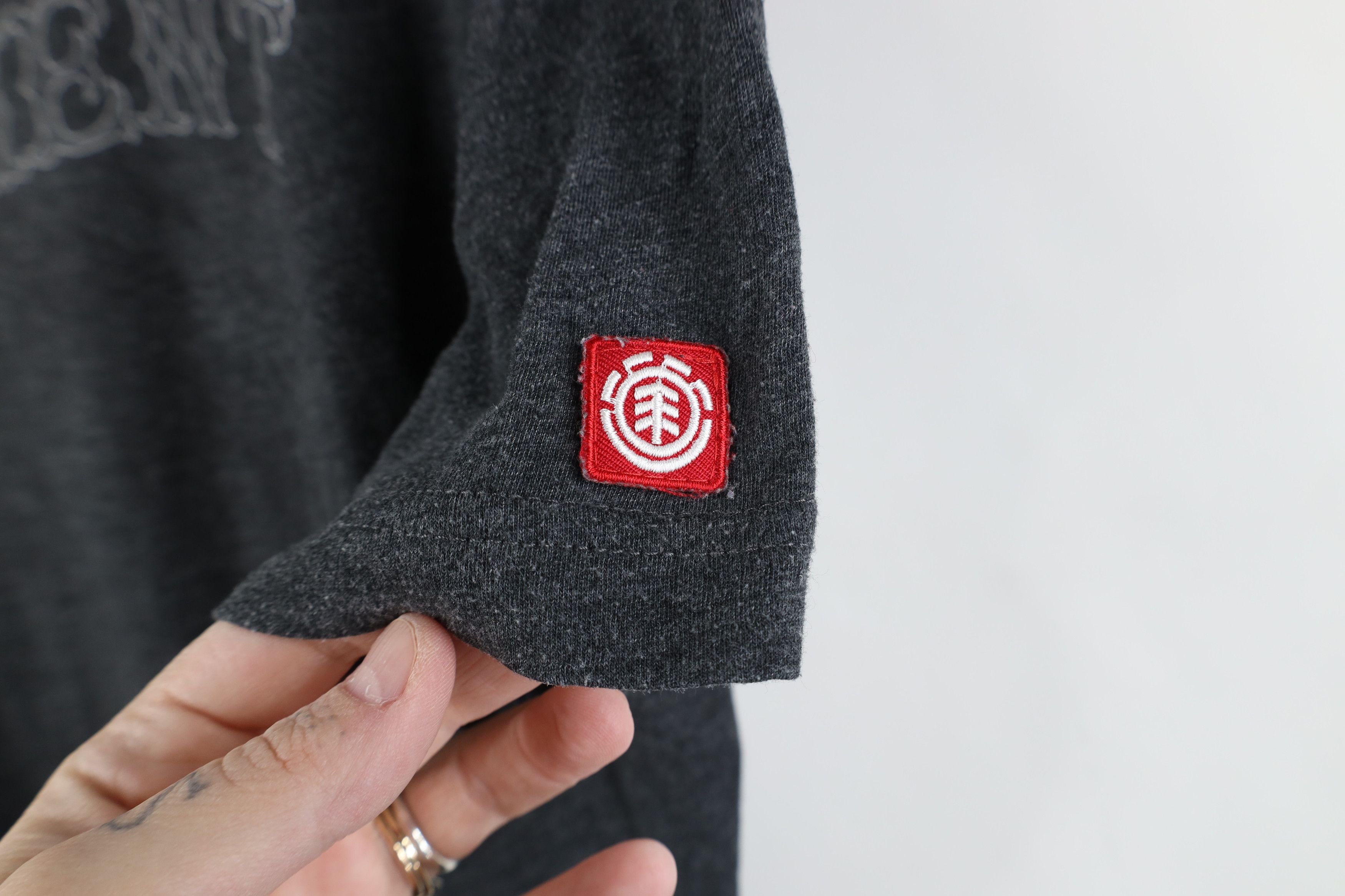 Element × Vintage Vintage Element Skateboards Skateboarding Knit T-Shirt USA Size US L / EU 52-54 / 3 - 4 Thumbnail