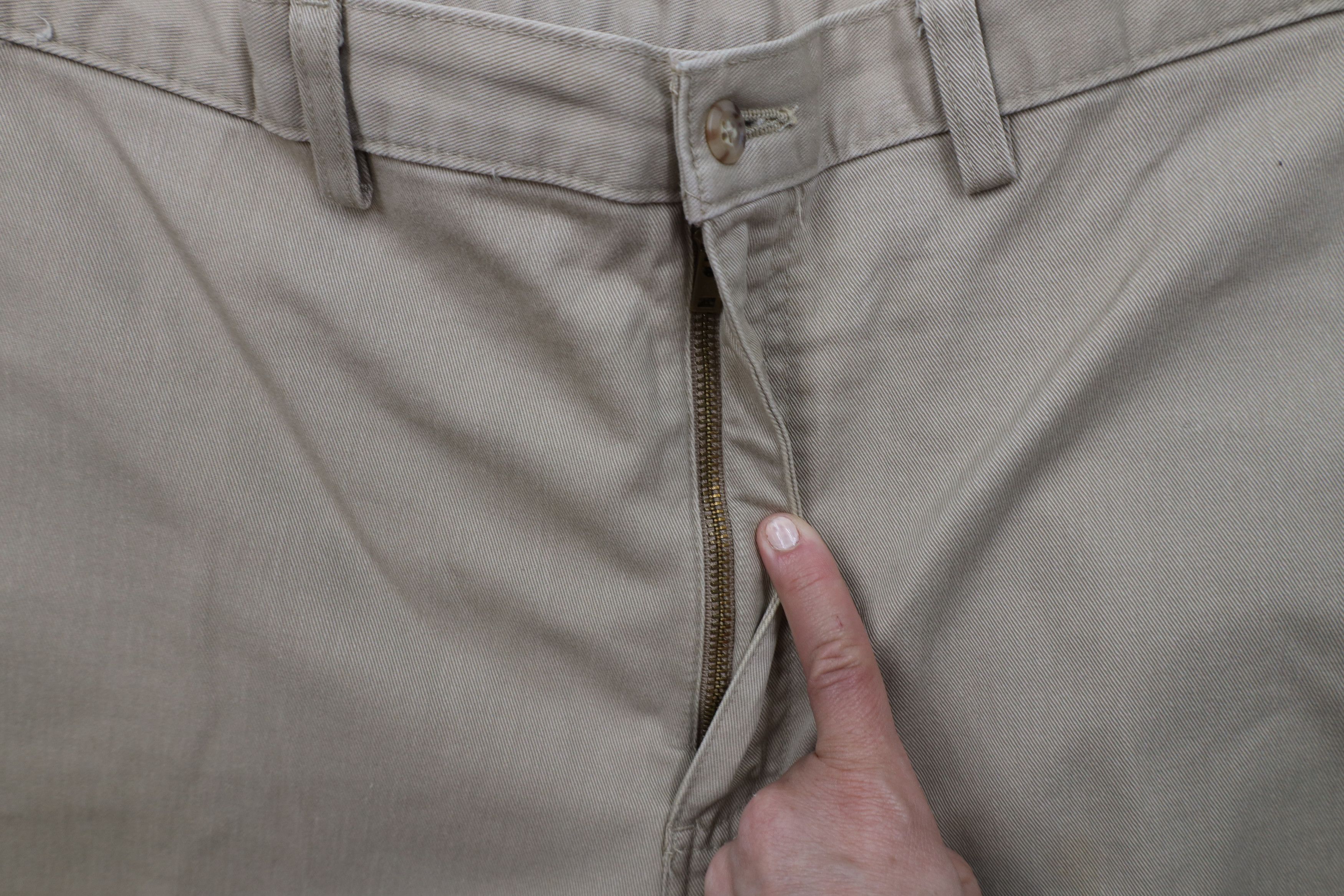 Carhartt × Vintage Vintage Y2K 2000 Carhartt Spell Wide Leg Chino Pants Beige Size US 40 / EU 56 - 7 Thumbnail