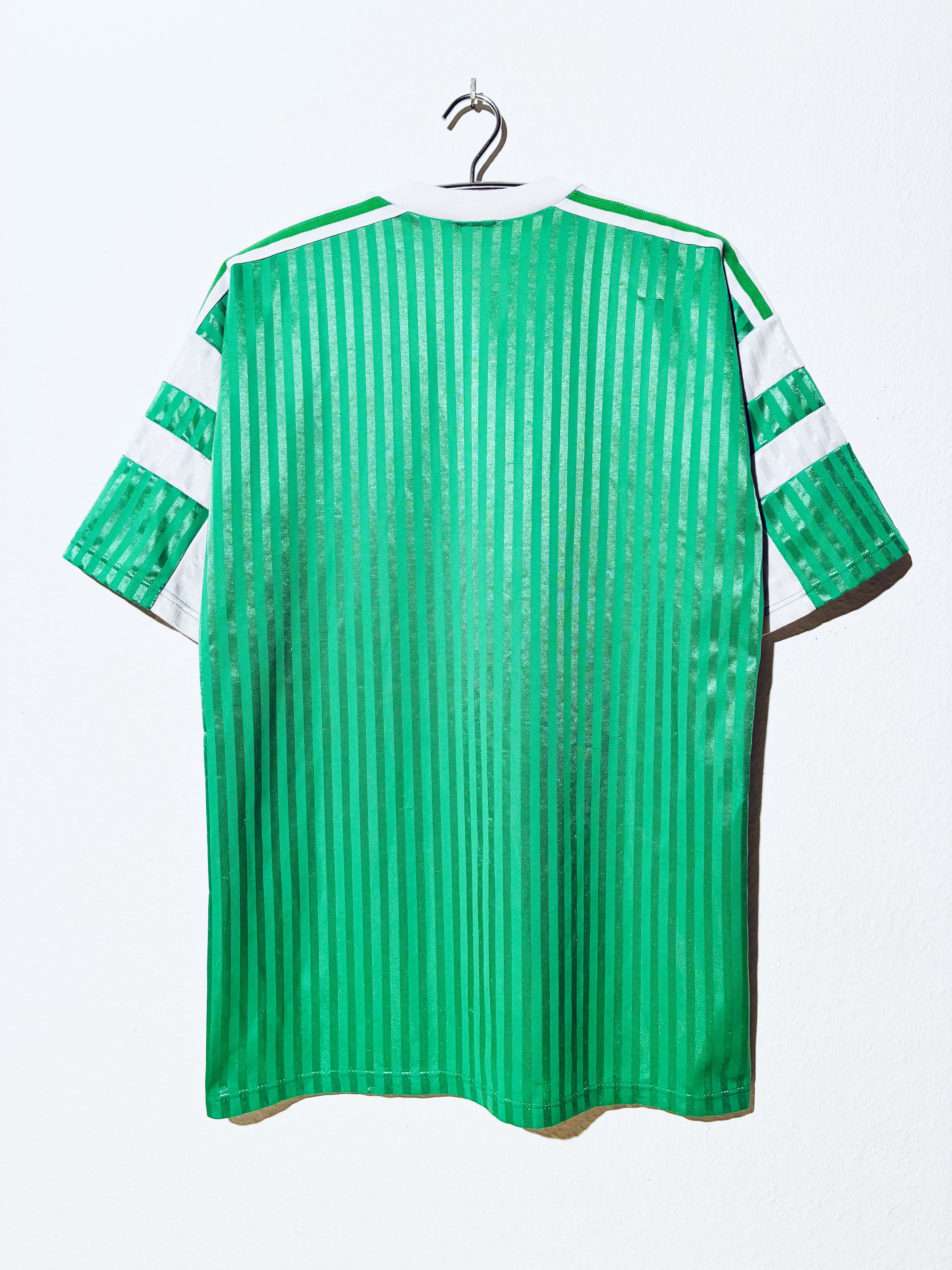 Adidas Cameroon Home Jersey 1990 - 1992 World Cup Italia 90 Size US L / EU 52-54 / 3 - 2 Thumbnail