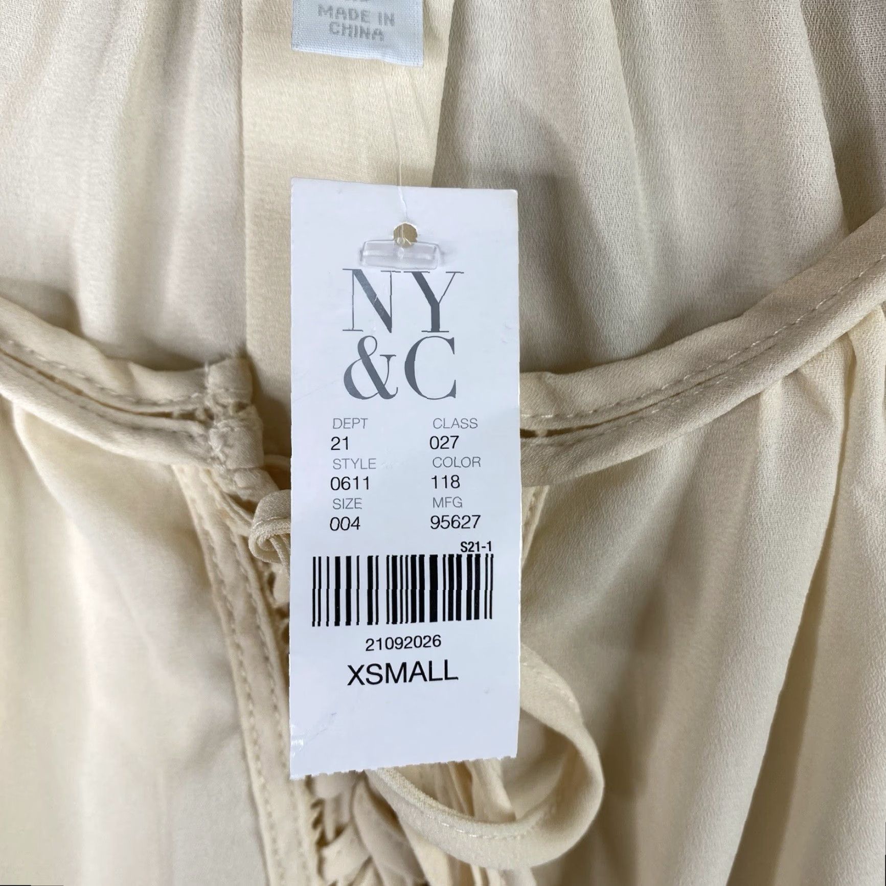 Vintage VINTAGE New York & Company Top Womens XS Cream Sheer Cold Shoulder Hi Low Lace Up NWT Size XS / US 0-2 / IT 36-38 - 4 Thumbnail