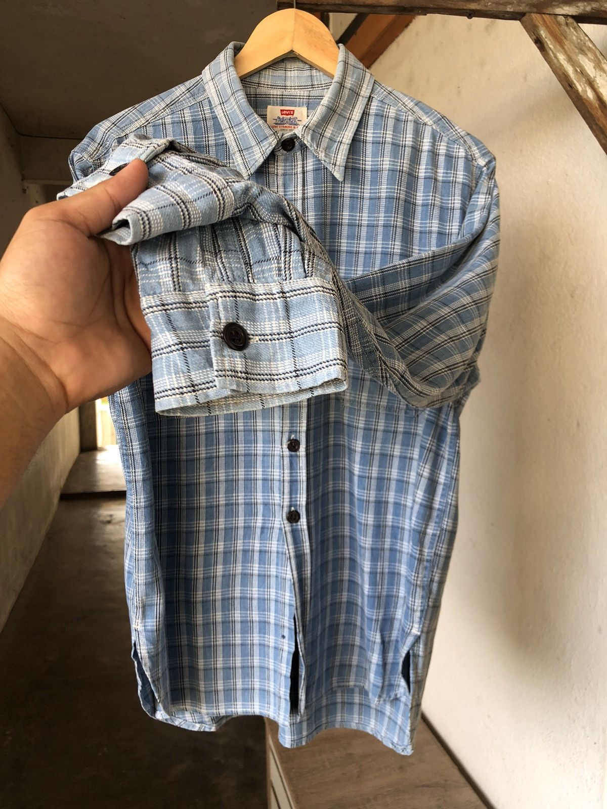 Levi's Vintage Levis Light Blue Flannel Size US L / EU 52-54 / 3 - 13 Thumbnail