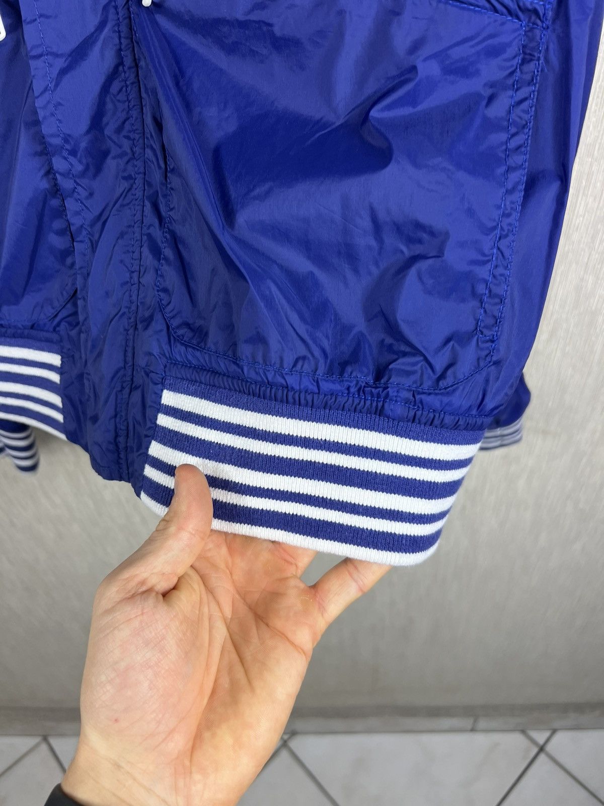 Love Moschino Love Moschino nylon light jacket windbreaker juicy old money Size S / US 4 / IT 40 - 17 Thumbnail