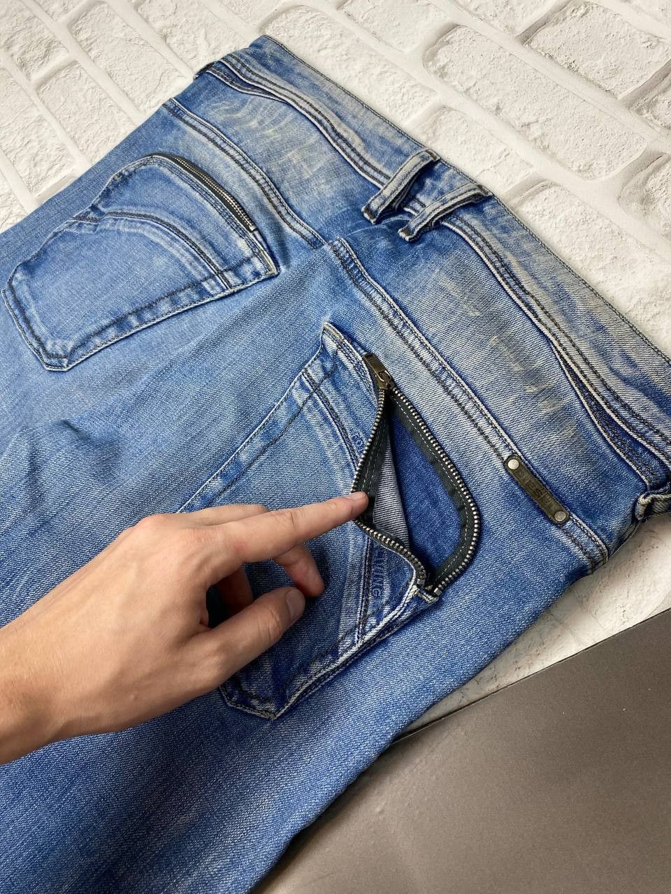 Diesel Diesel Poiak Jeans Mens Acid Washed Tapered Zipper Pockets Size US 34 / EU 50 - 12 Thumbnail