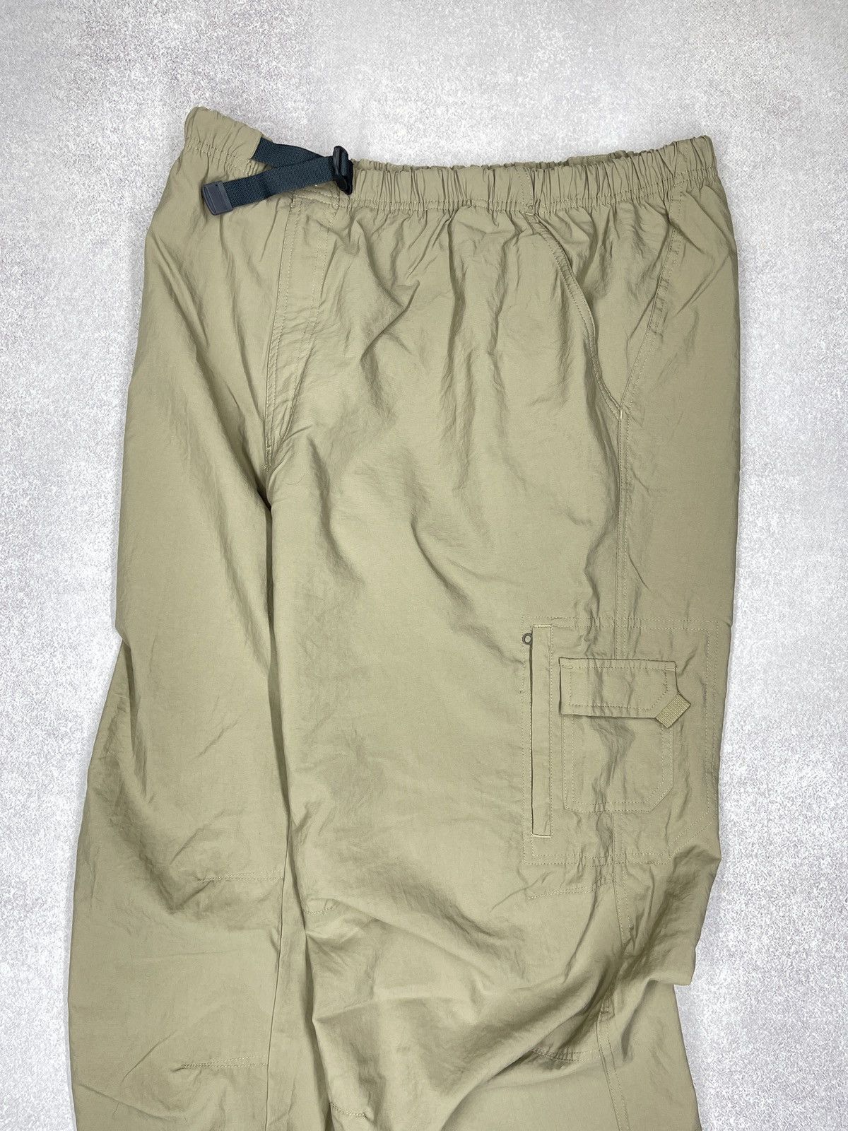 Nike ACG Vintage Nike ACG Nylon Cargo Pants Beige Gorpcore Techwear Size US 36 / EU 52 - 10 Thumbnail