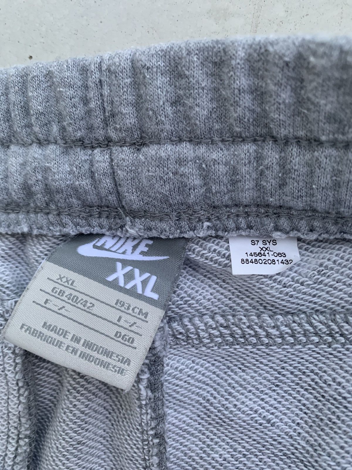 Nike Nike Sweatpants Vintage Baggy Fit Sk8 Style Streetwear Size US 34 / EU 50 - 7 Thumbnail