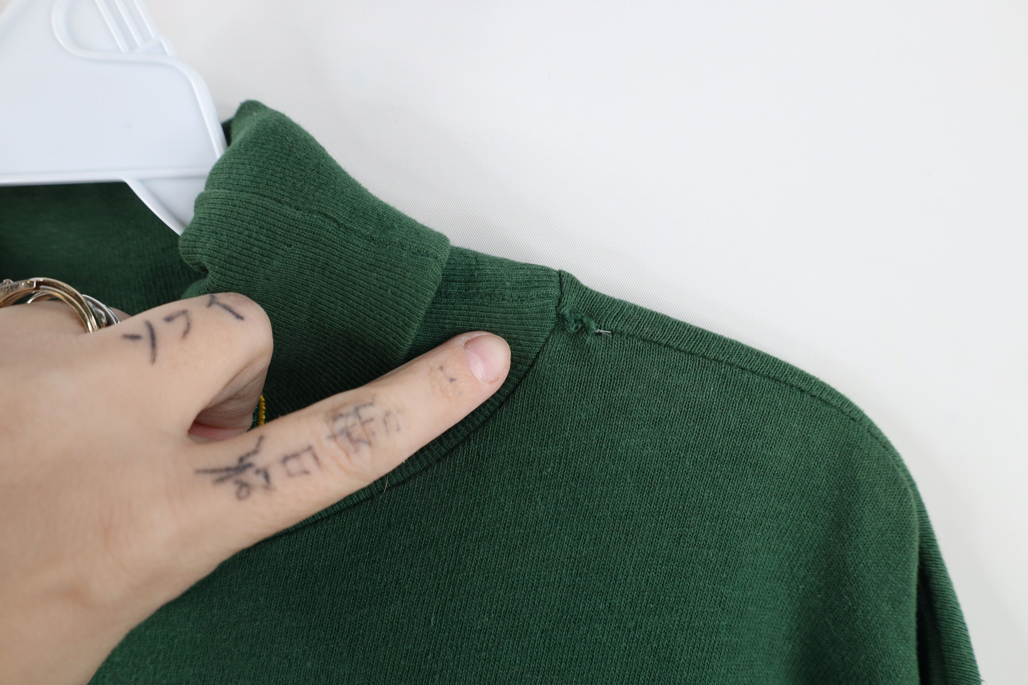 Vintage Vintage 90s Packers Football Turtleneck T-Shirt Green USA Size US L / EU 52-54 / 3 - 5 Thumbnail