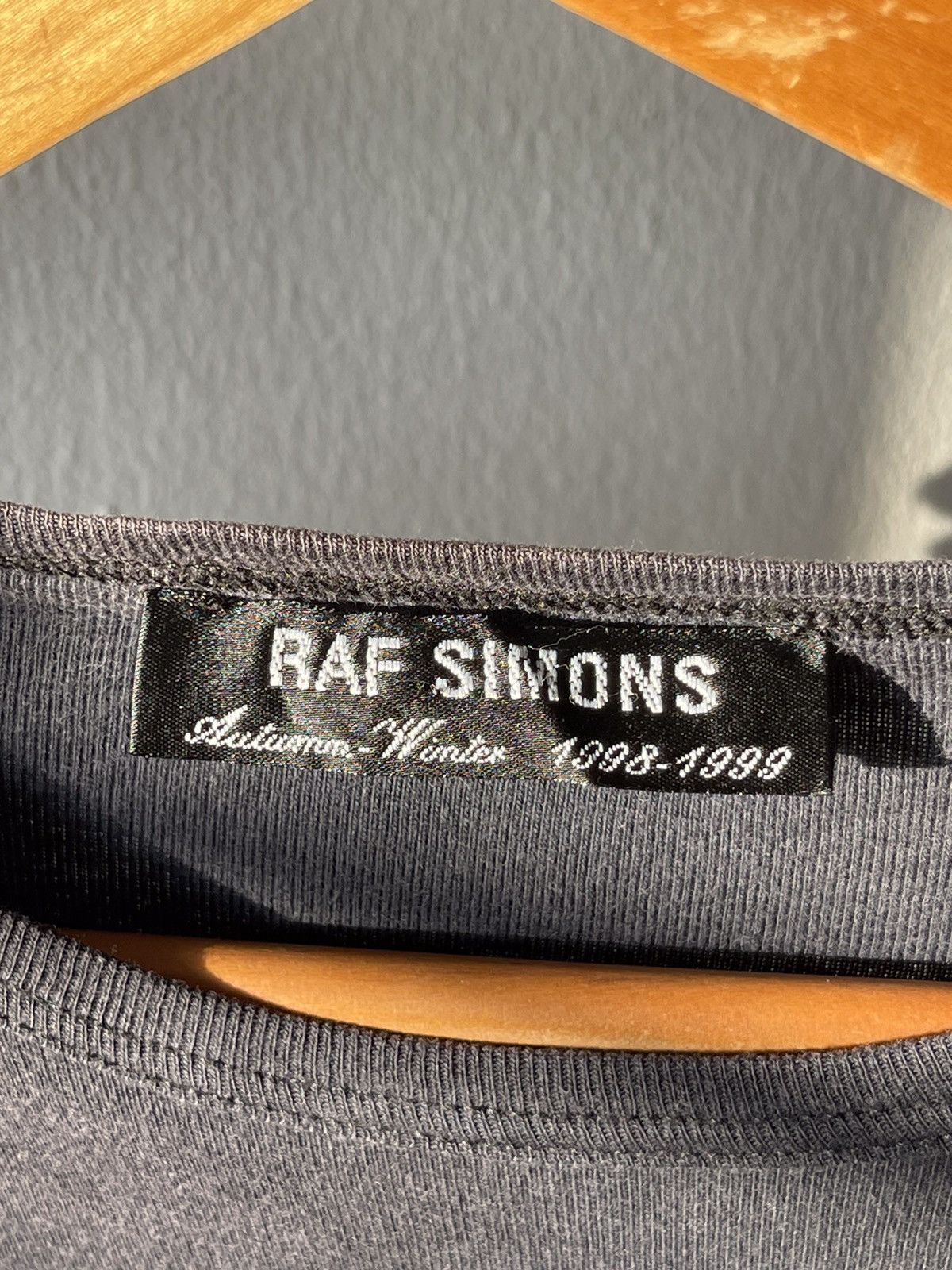 Raf Simons Rare 1998-1999 Raf Simons Casting Print Raglan Tee Size US S / EU 44-46 / 1 - 20 Thumbnail