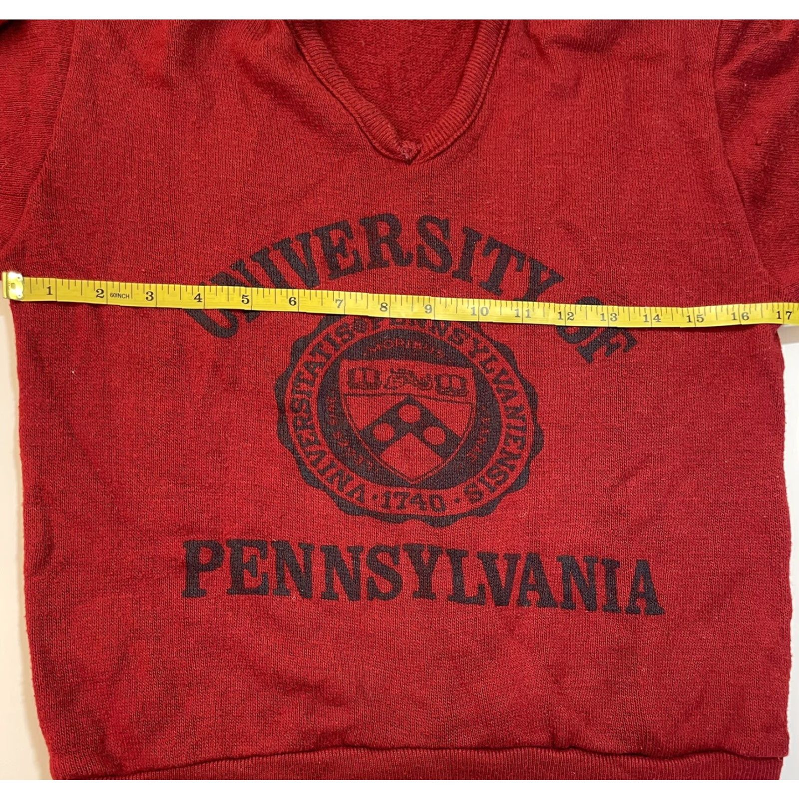 Vintage VINTAGE University of Pennsylvania 1960s Historic Sweater Red Cotton Mens Small Size US S / EU 44-46 / 1 - 5 Thumbnail