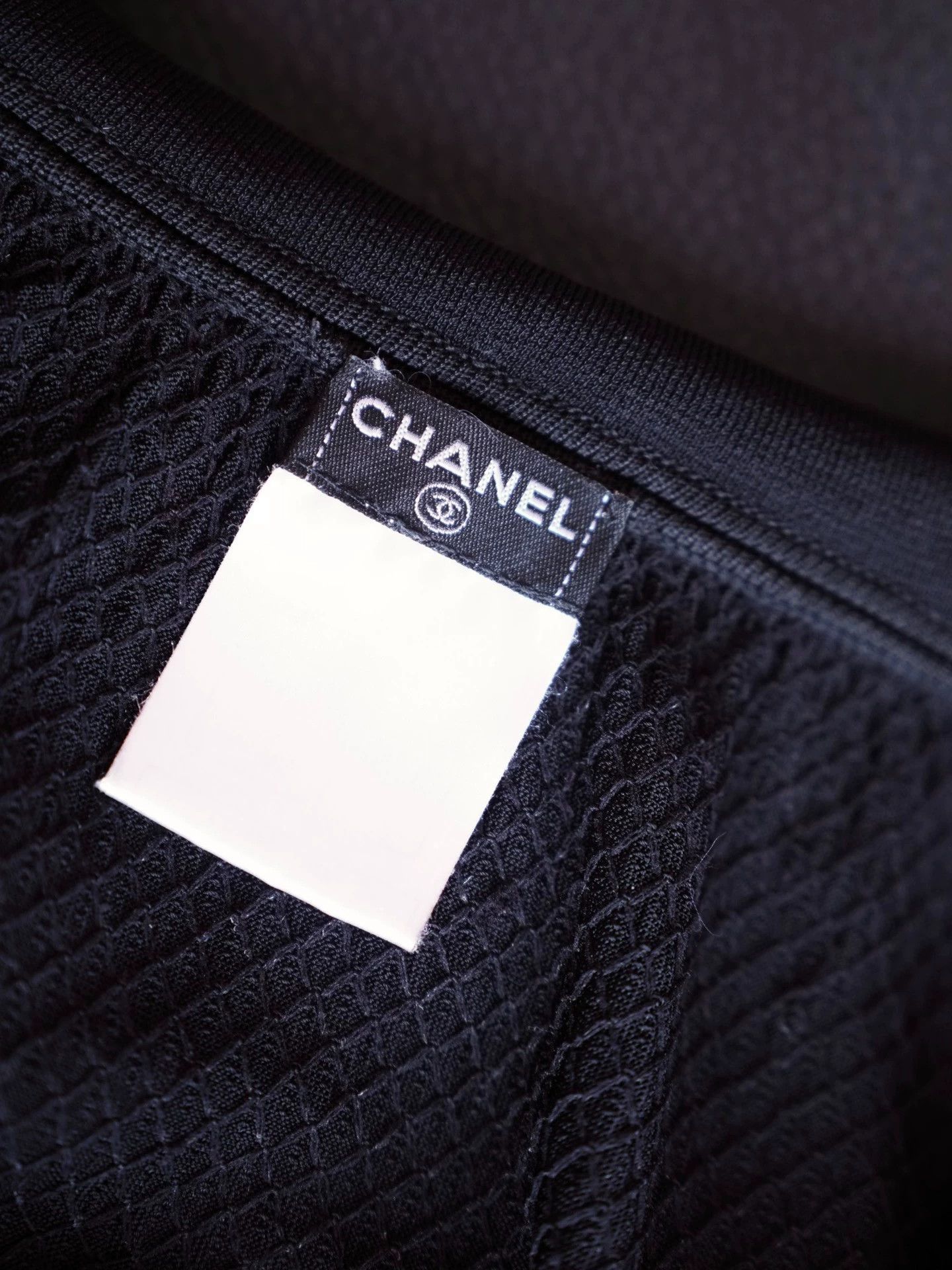 Chanel Chanel Vintage All Black Cowl Neck Bodycon Fishtail Dress Size S / US 4 / IT 40 - 7 Thumbnail
