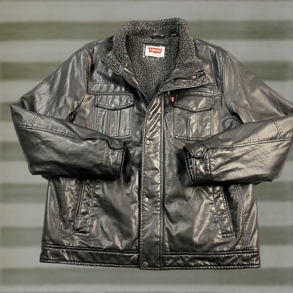 VINTAGE Levi's Motorcycle Jacket Men XL Faux Leather Faux Fur Sherpa Lined Fall Winter Black Casual Streetwear