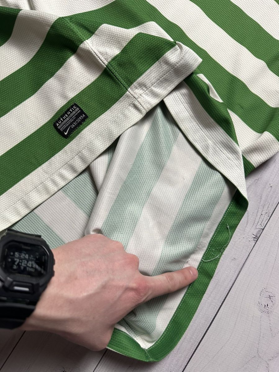 Nike × Vintage Vintage Celtic soccer jersey size L striped Tennent’s Size US L / EU 52-54 / 3 - 9 Thumbnail