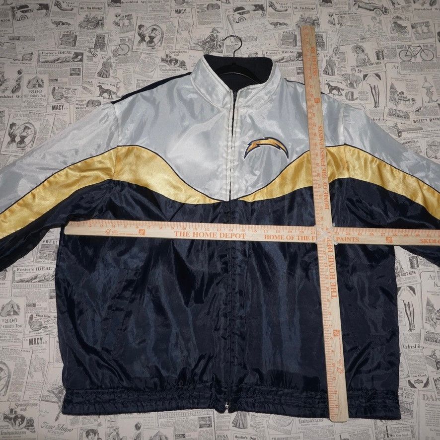 NFL XXL -Vintage Y2K reversible San Diego Chargers puffer jacket Size US XXL / EU 58 / 5 - 5 Thumbnail