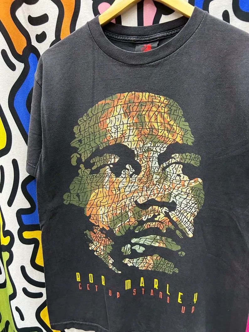 Vintage Vintage 2000s Bob Marley Zion tshirt size M Size US M / EU 48-50 / 2 - 1 Thumbnail