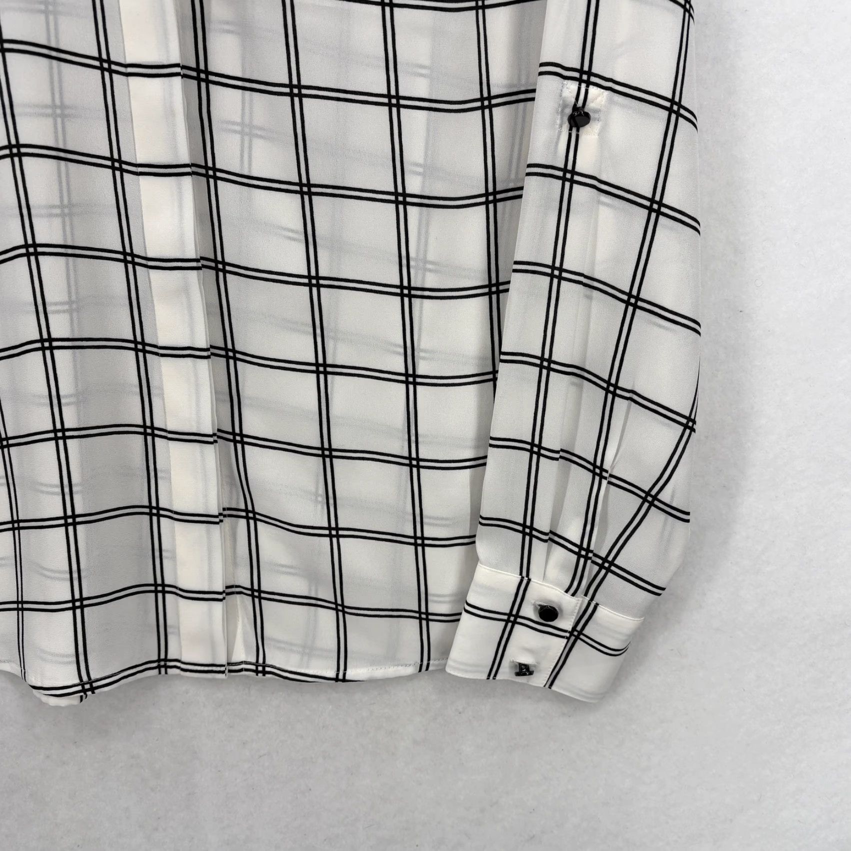 White House Black Market White House Black Market Desire Plaid Shirt Womens 6 Ecru Black Sheer Button Up Size M / US 6-8 / IT 42-44 - 3 Thumbnail