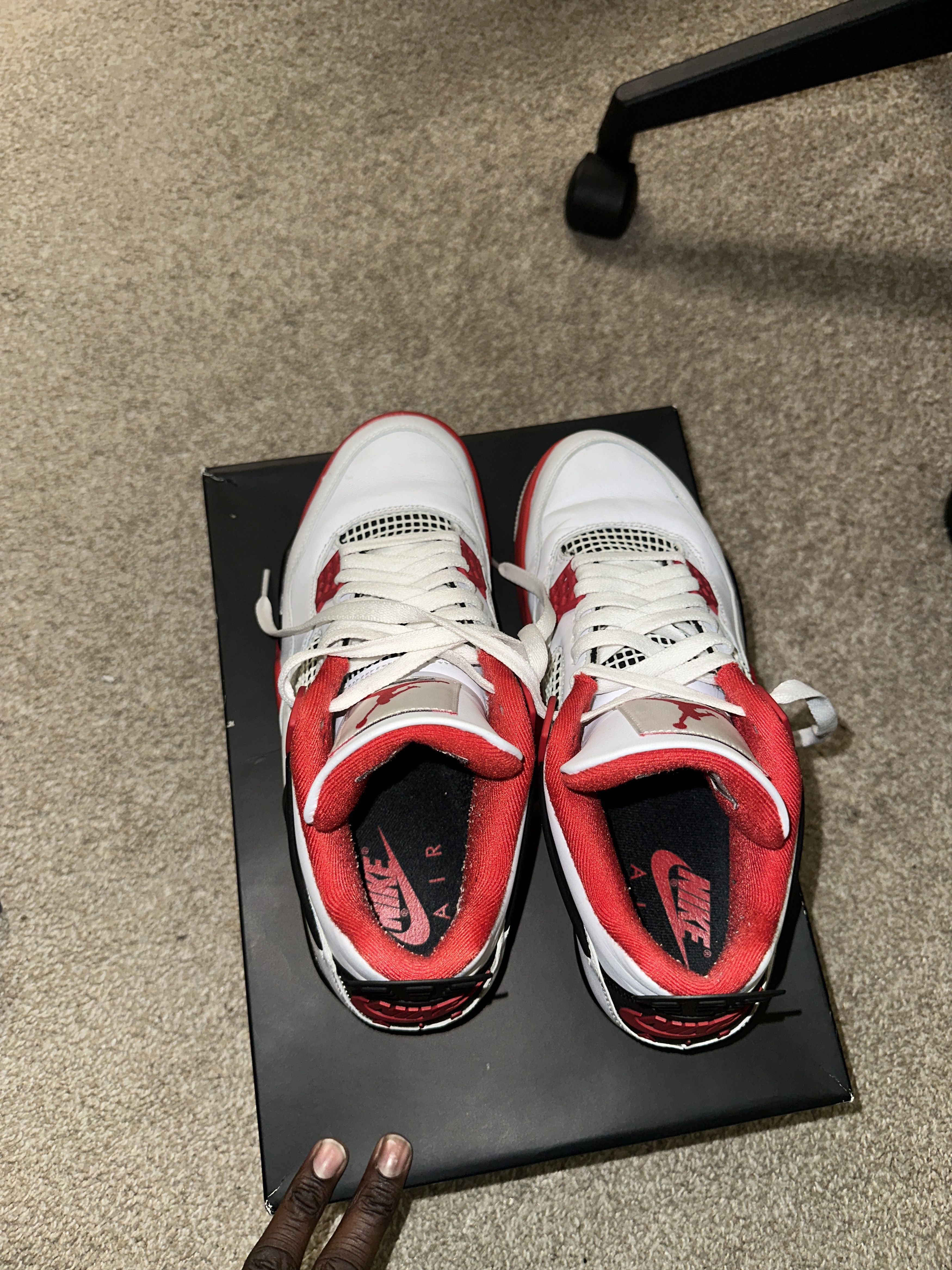 Jordan Brand Jordan 4 fire red 2020 Size US 9.5 / EU 42-43 - 4 Thumbnail